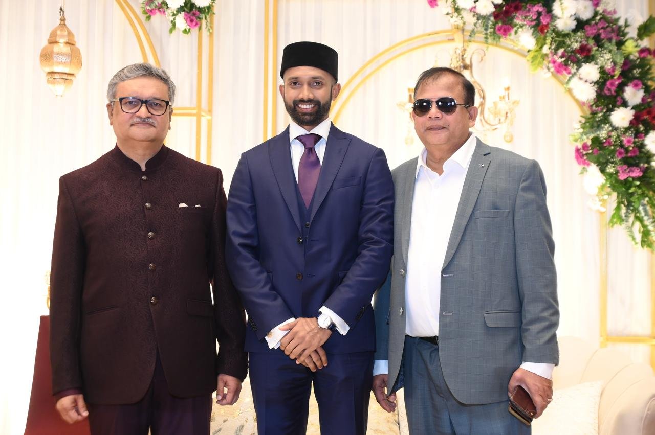 At Shajahan's son Tariq's wedding on Dec/21/2025.