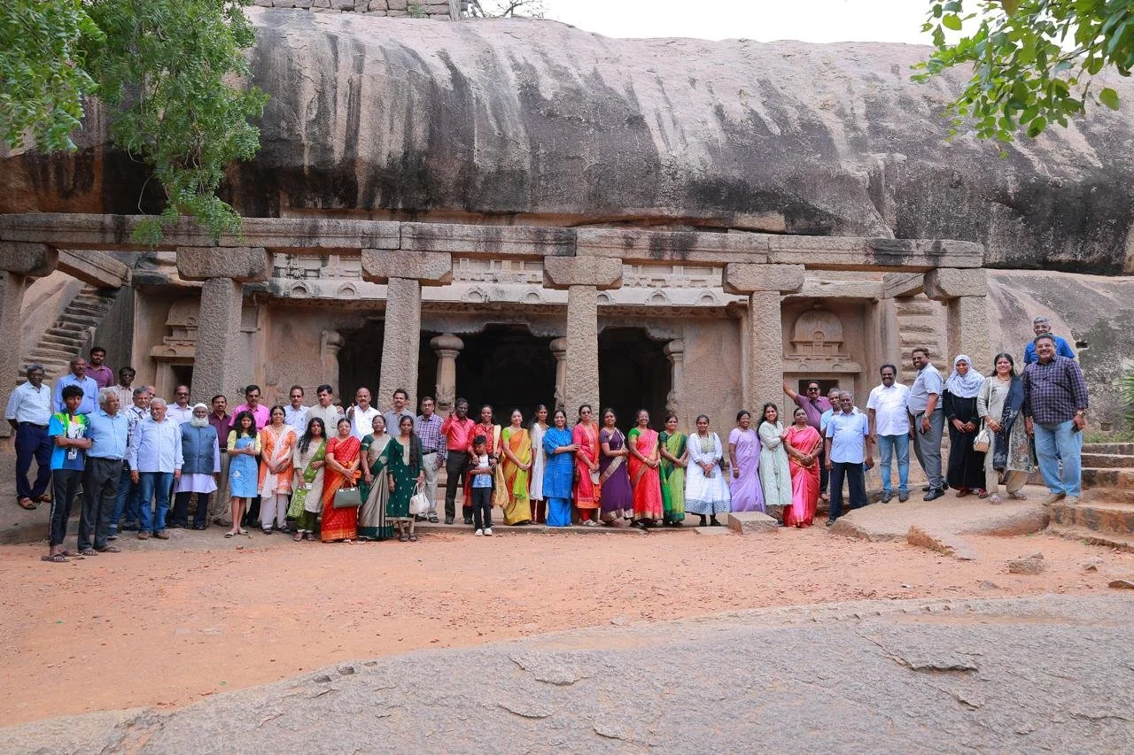 An unbeatable panoramic view of family and friends.