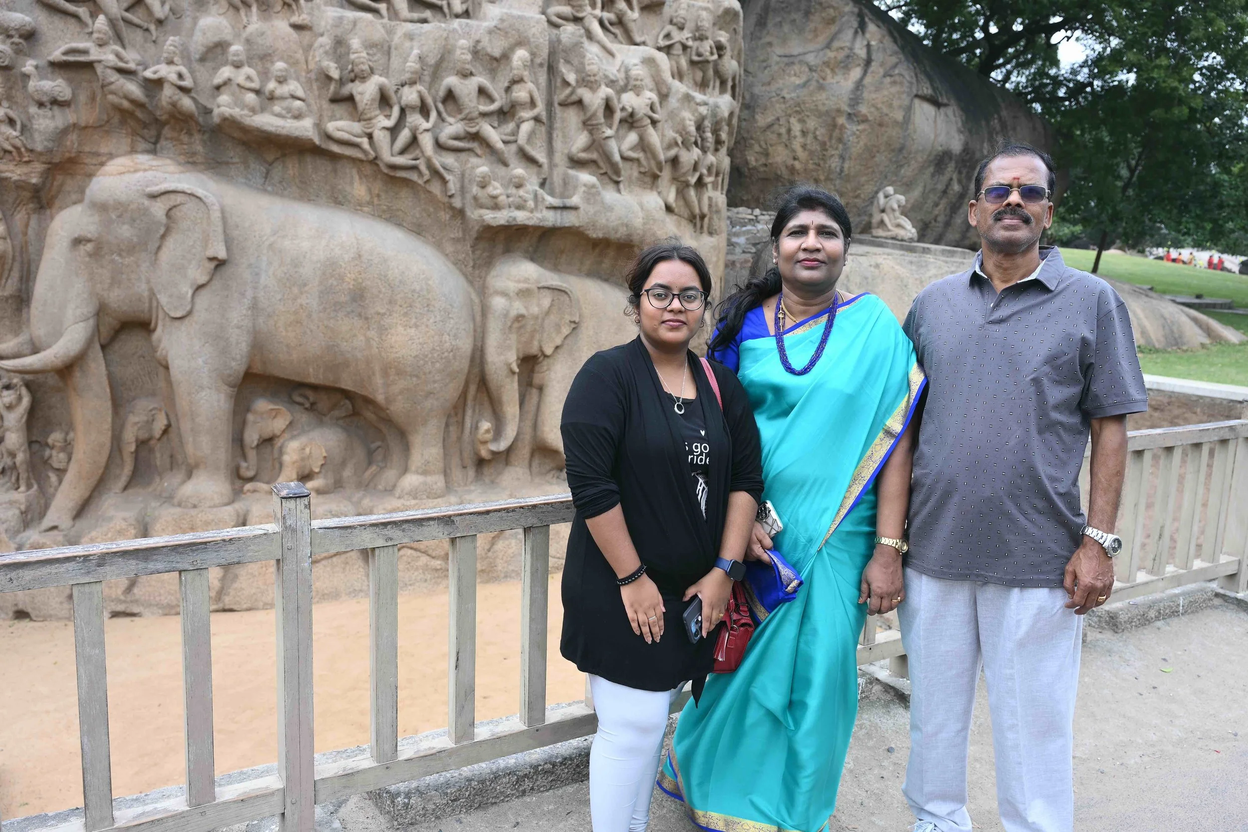 Sekaran's lovely family of wife Bharathi and daughter Saidhanya.