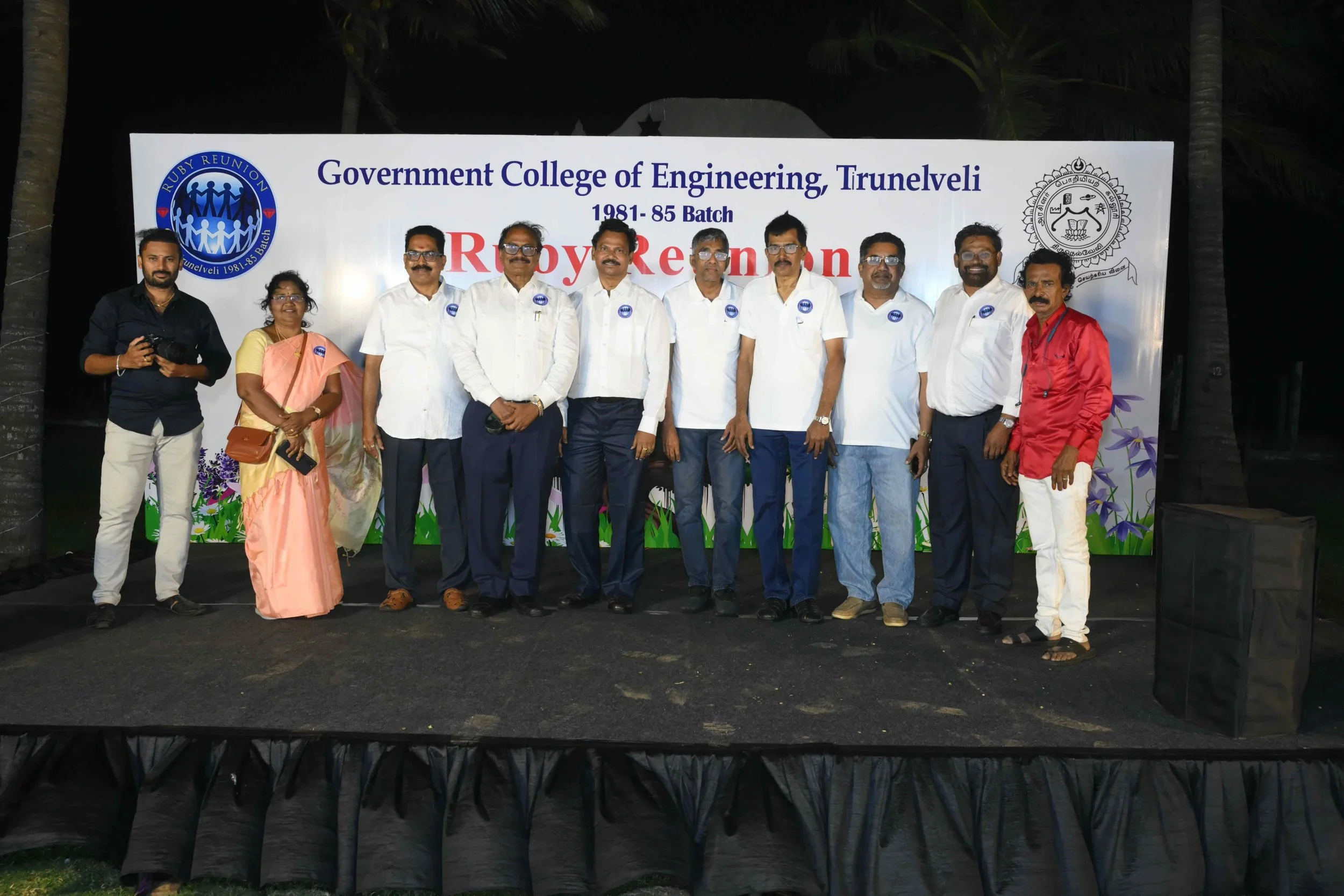 Organizers with videographer Kumar (left) and photographer Kathiresan (right).