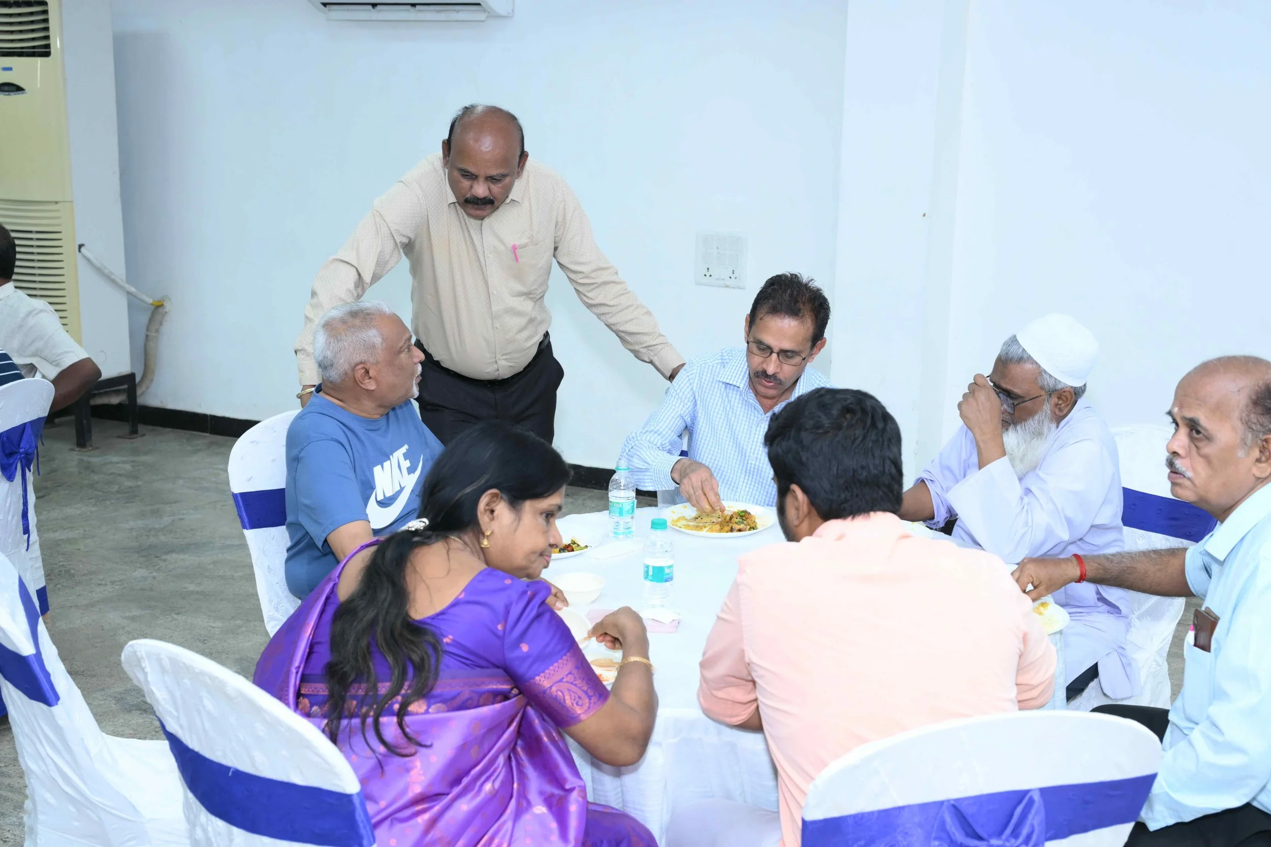 VKS asks around to see if it is time to close the lunch session.