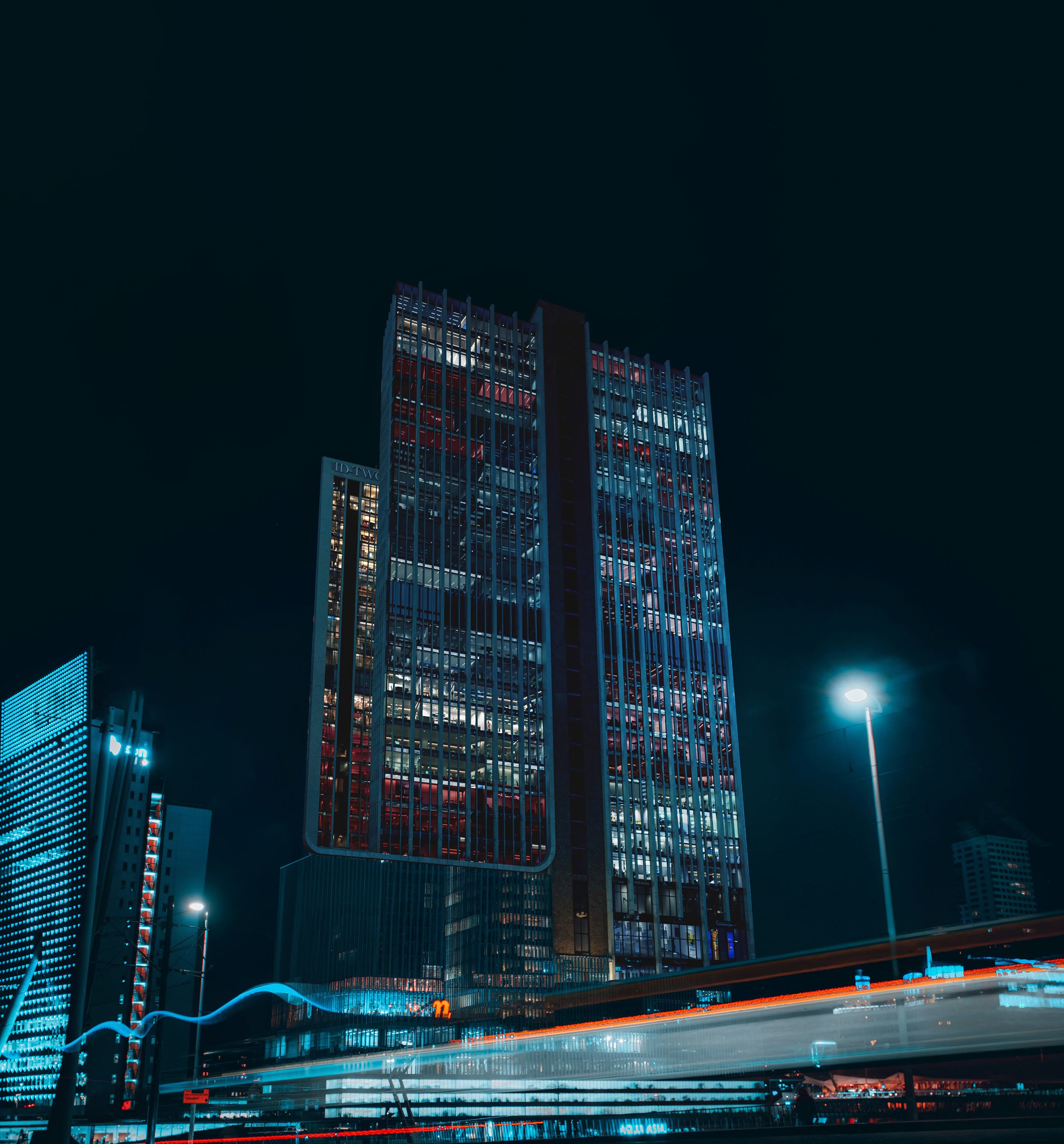 527-Nakheel Tower-Cam03-Mid Night.jpg