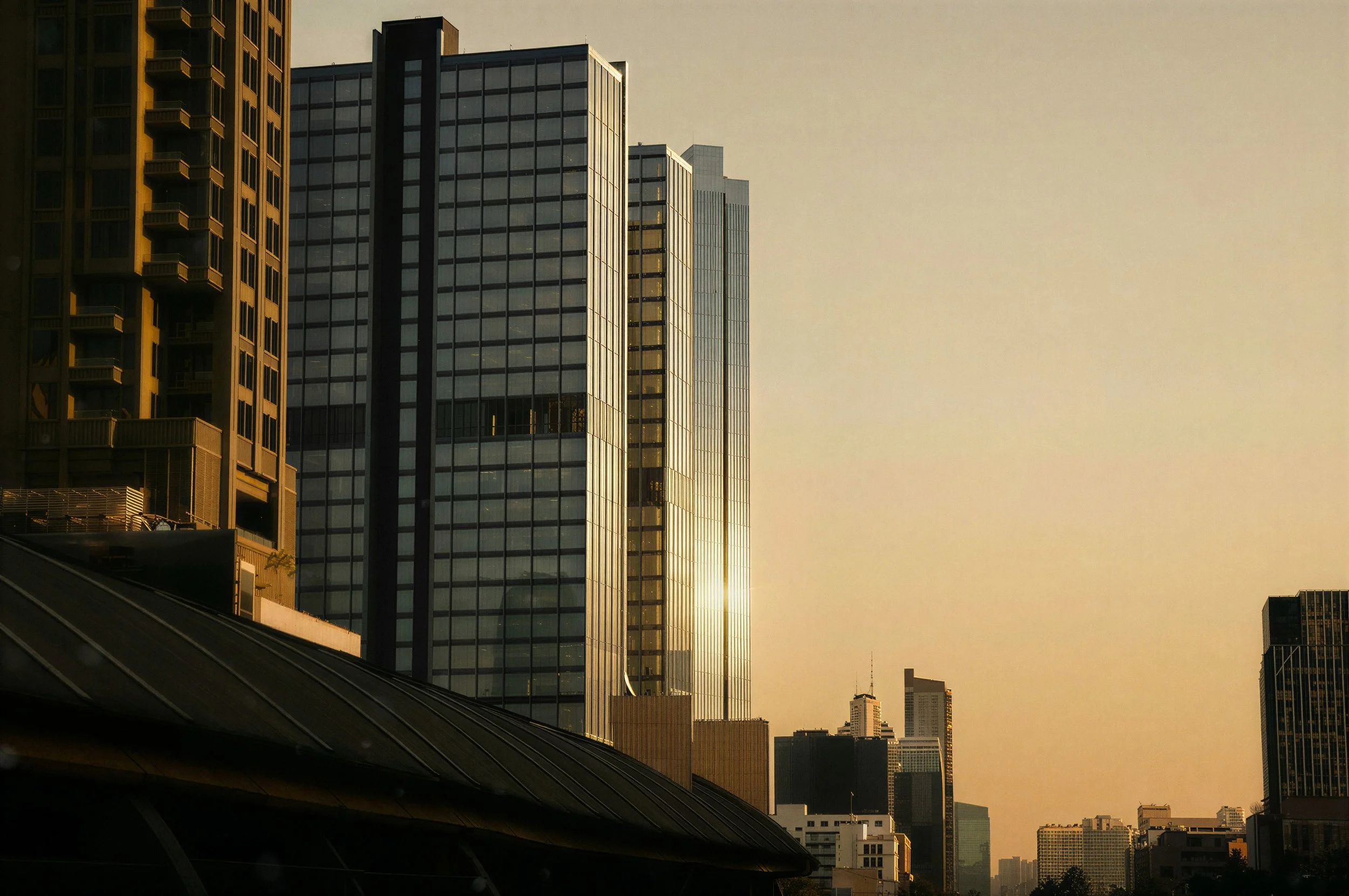 527-Nakheel Tower-Cam01-City.jpg