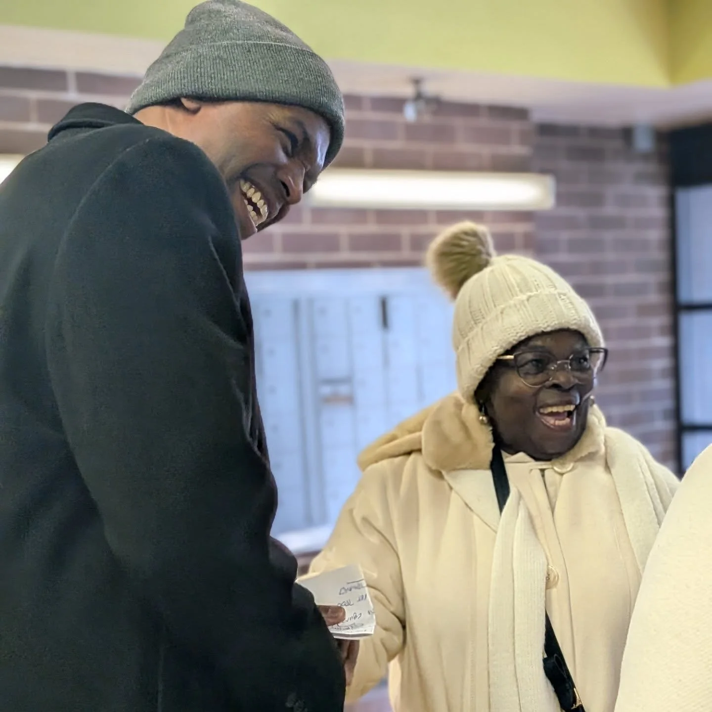 Today, CVH Power Members proudly announced their endorsement of @delgadoforny for Governor of NY ✊🏿

Our members voted to endorse Delgado because he&rsquo;s committed to fully funding public housing and taxing billionaires so working families can af