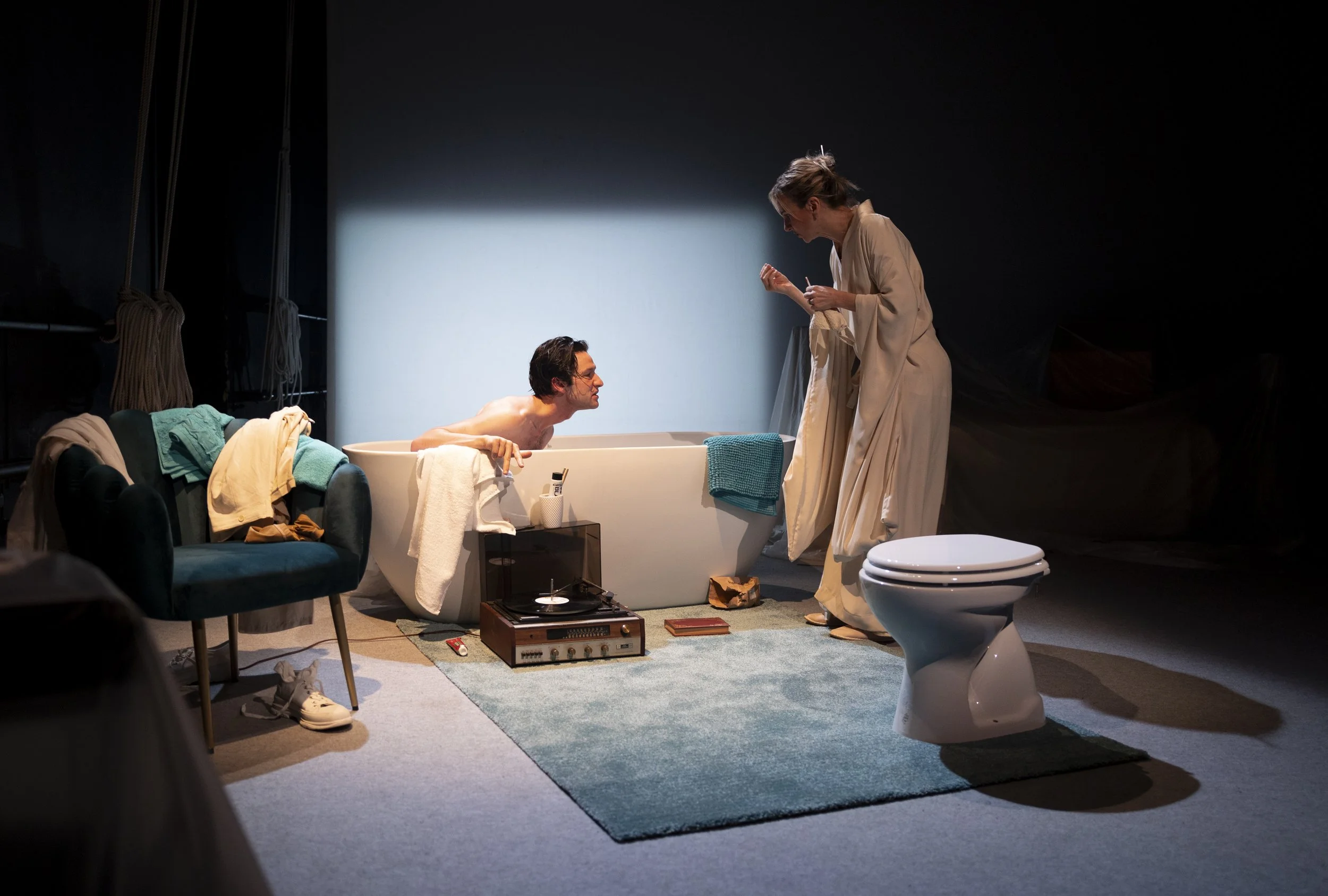 CONVERSAZIONE-DA-BAGNO_529.jpg