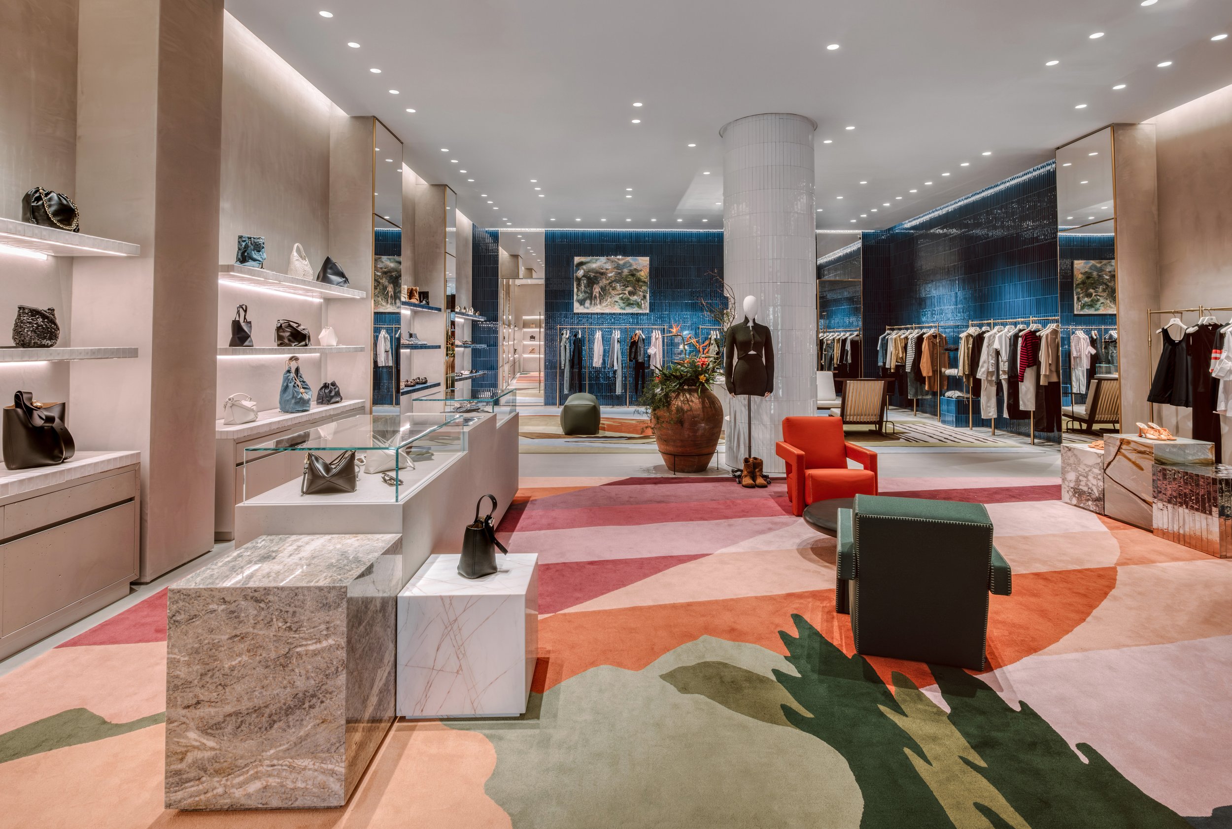  Loewe, River Oaks District 