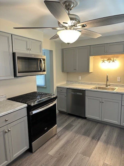 Kitchen (2).jpg