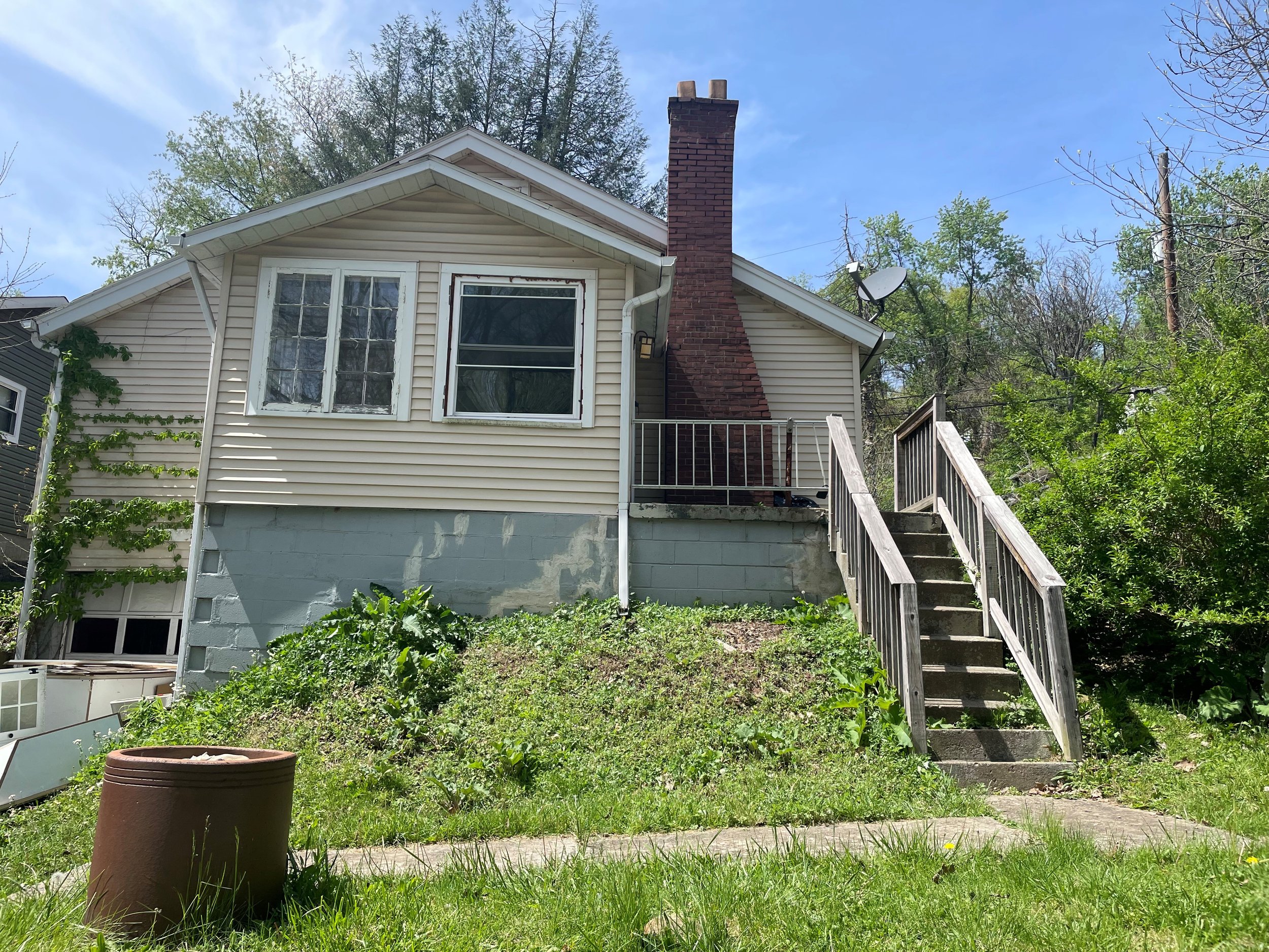15 Allen Way White Oak, PA. 15131 3-Bedroom (4/27/26)