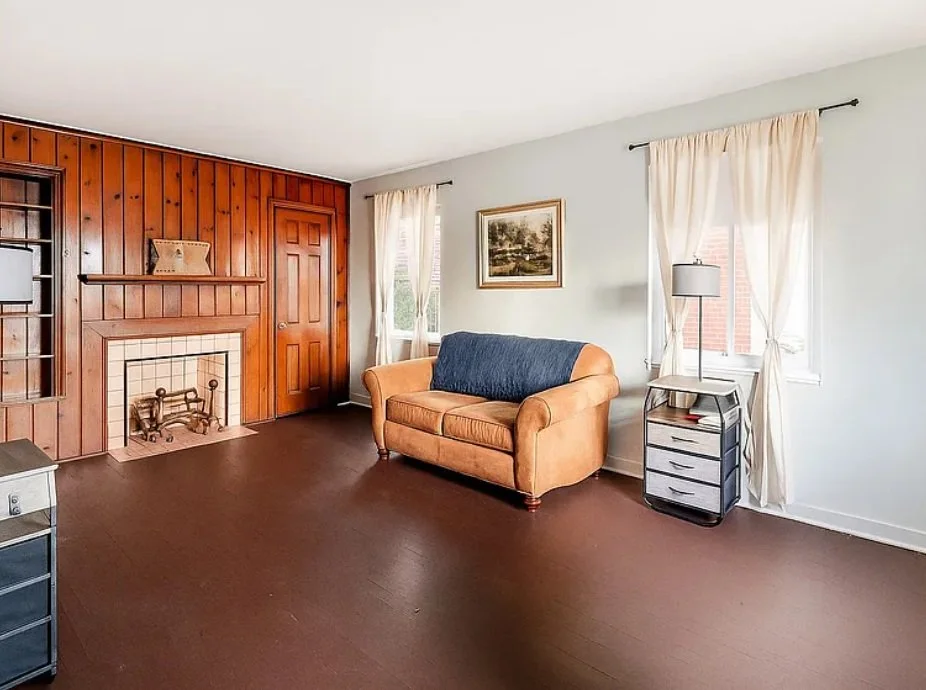 Living room.jpg