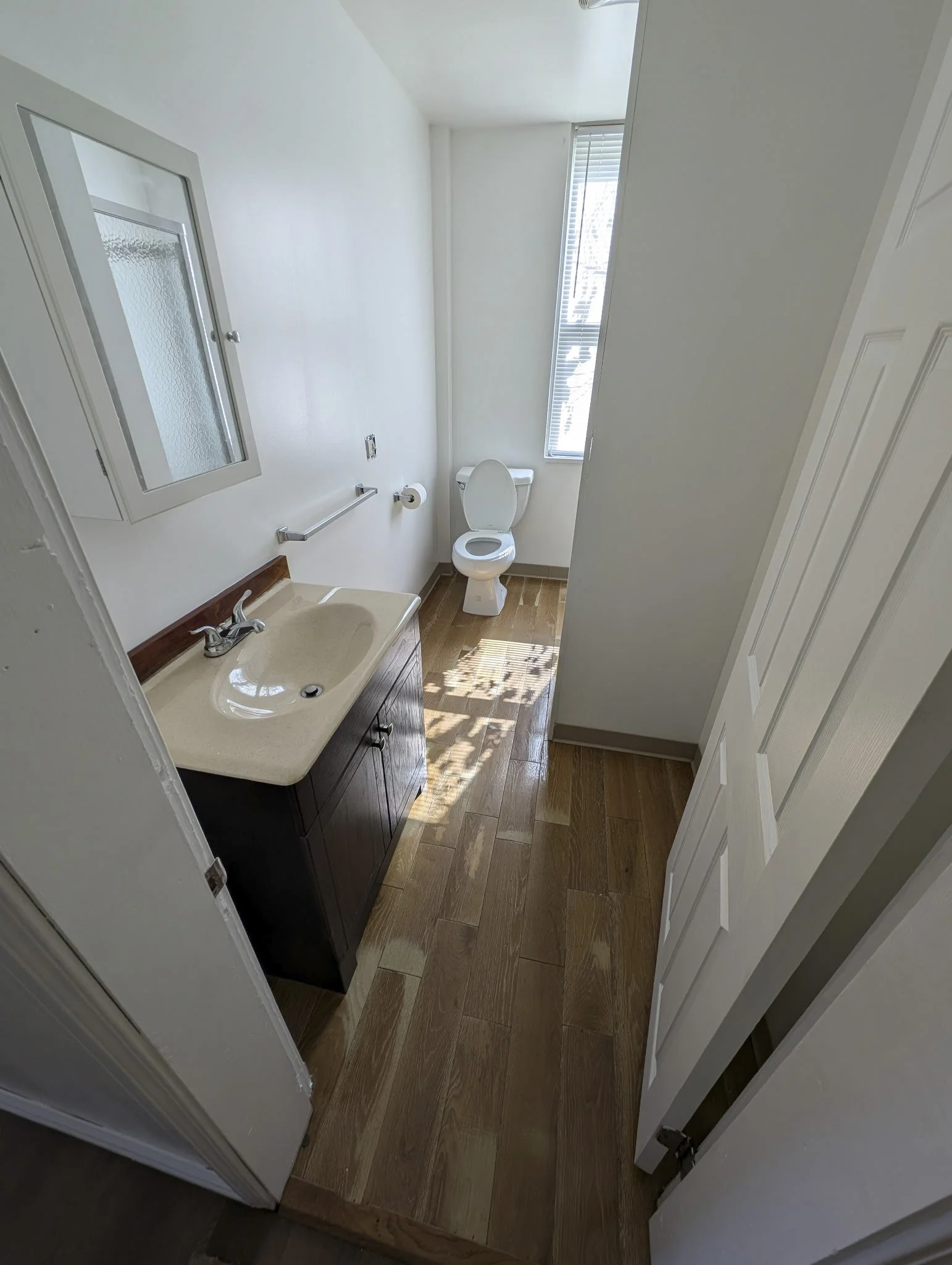 55 River Ave 3-BR Bathroom Photo1.jpg
