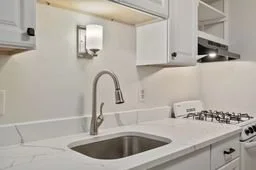 hPhpyRnQ - Copy.jpeg