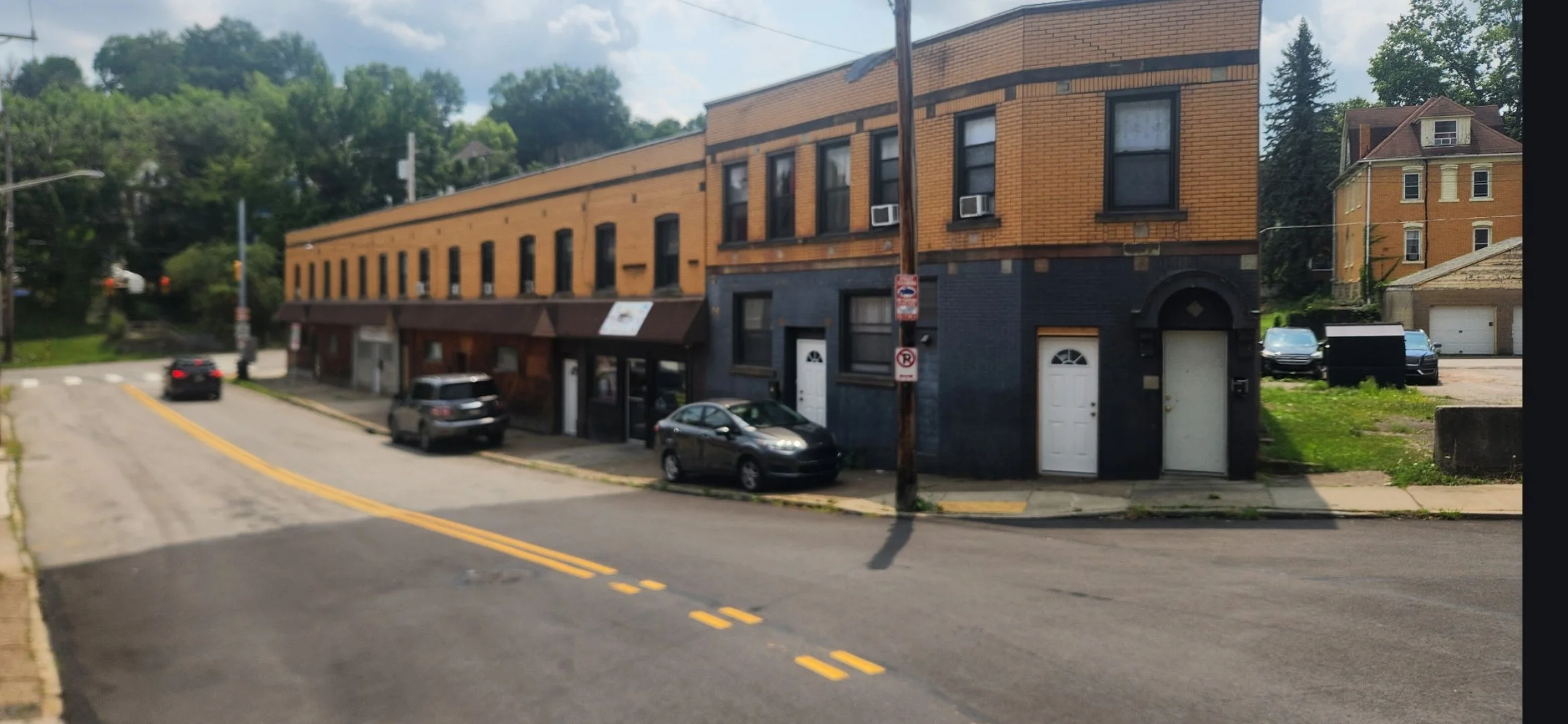 Both 1507 & 1511 Stratmore.jpg