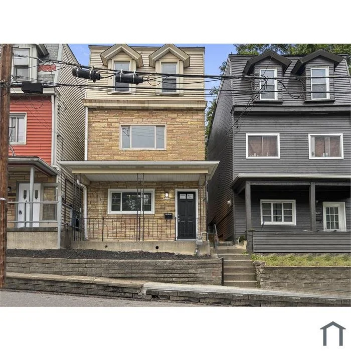 2625 Patterson St Front.jpg