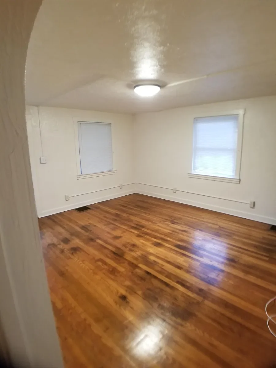 Millers 1st floor bed 1.webp