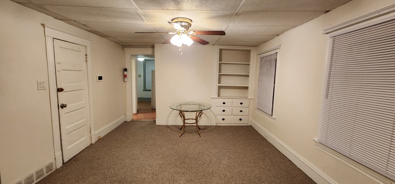 Apt 3 Living Room.jpg