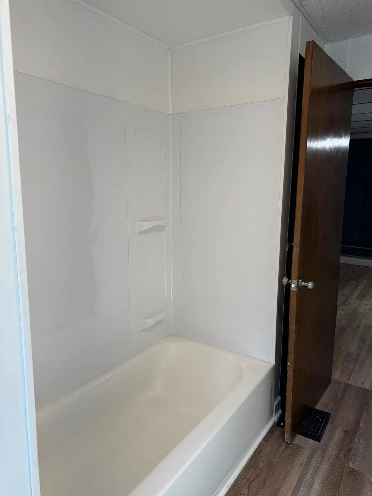 bathroom.jpeg