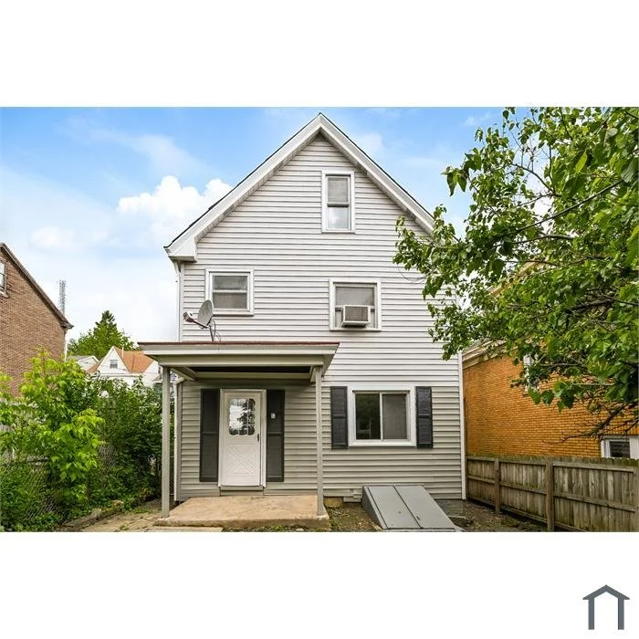 742 Mclain St Front.jpg