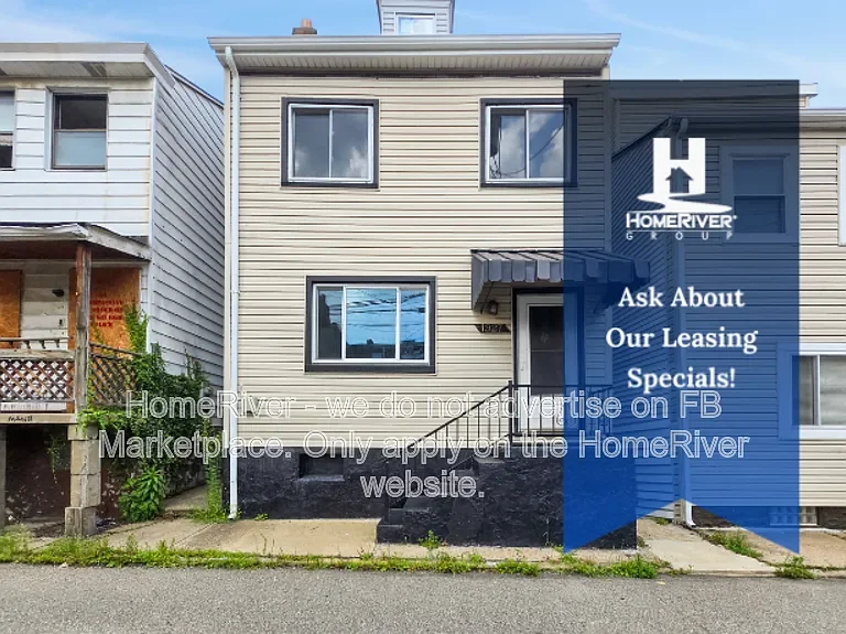 1927 Wrights Way.webp