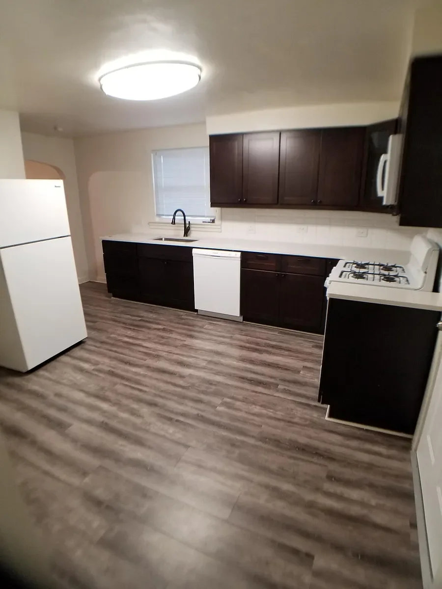 Millers kitchen2.webp
