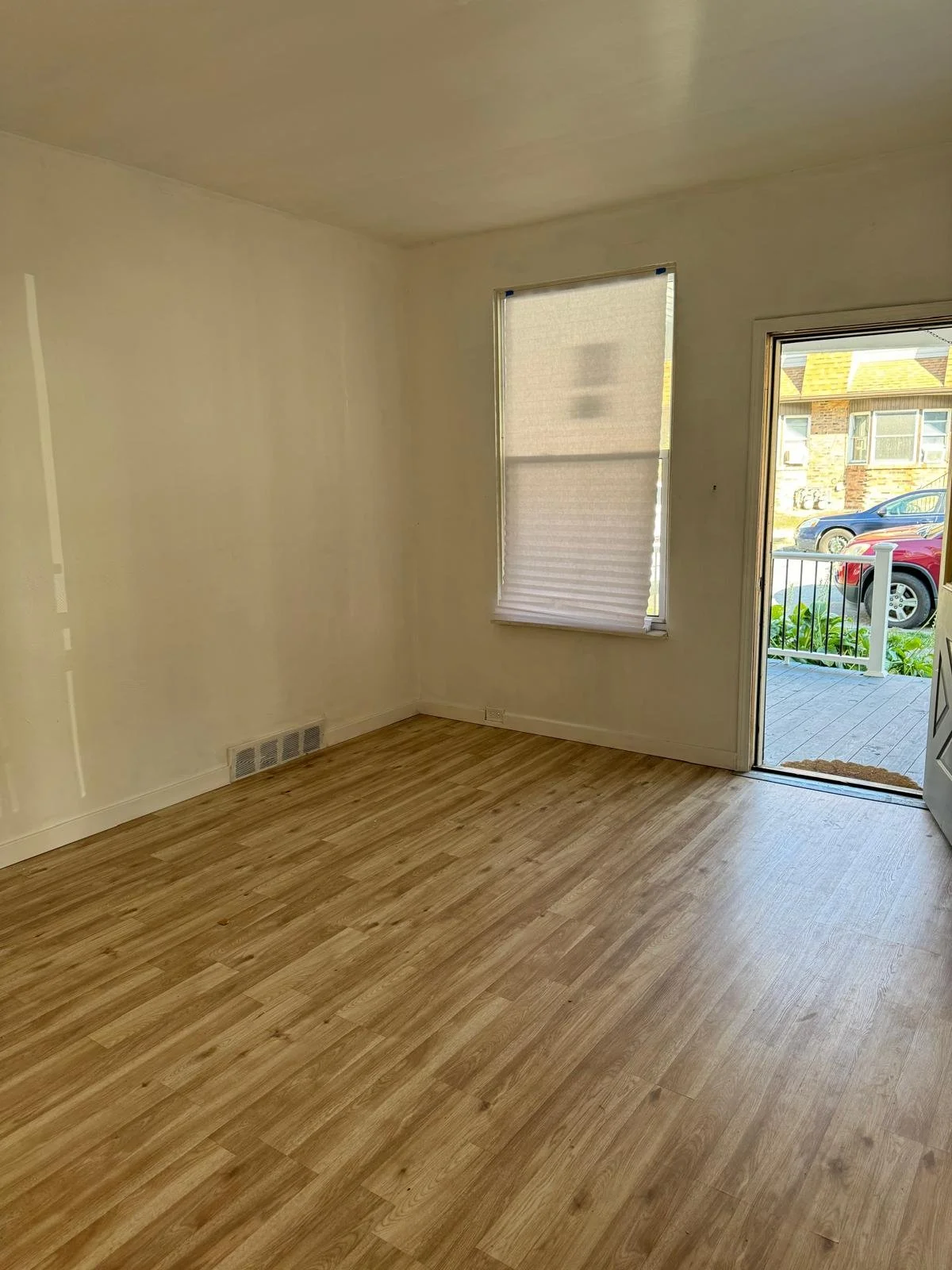 Main living room.jpeg