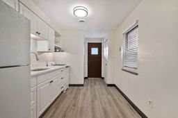 BKGTootQ - Copy.jpeg