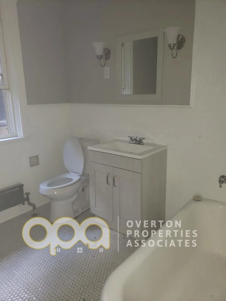 Bathroom-2.jpg