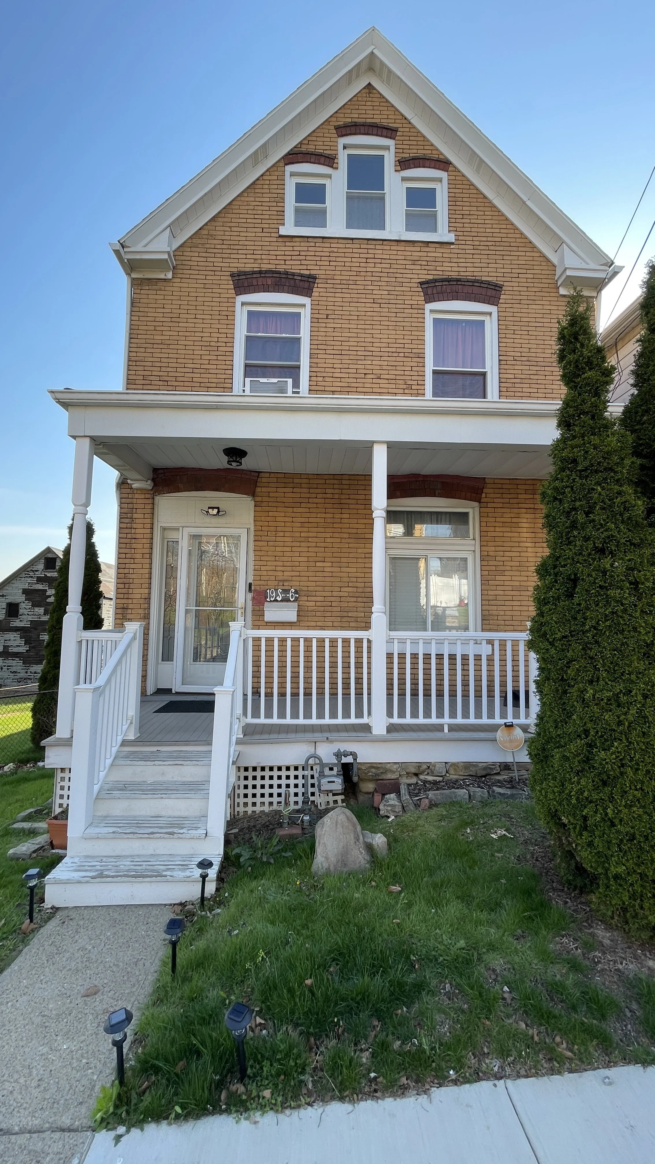 19 S. 6th Street Duquesne, PA. 15110 3-Bedroom (5/13/26)