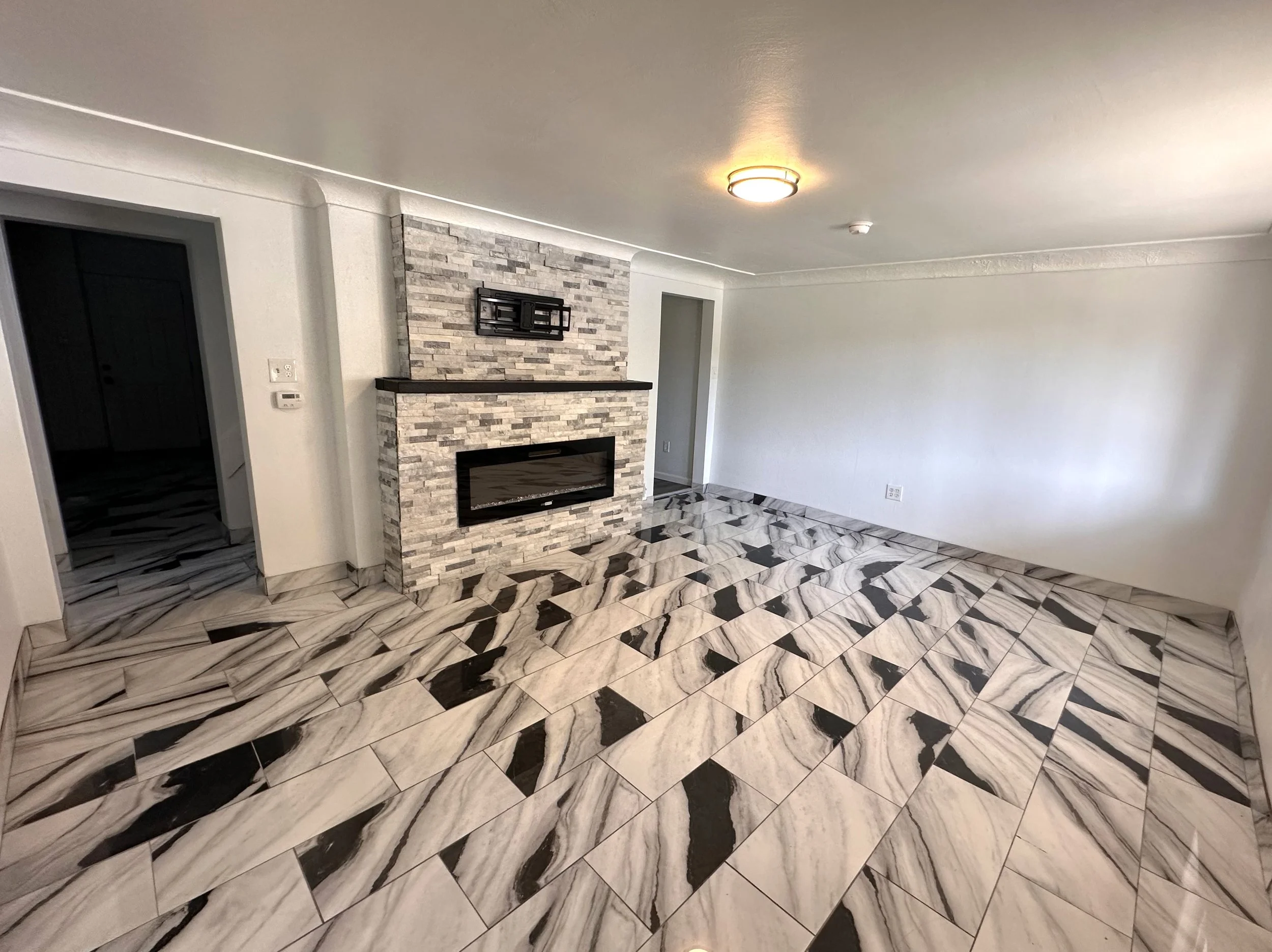 Living Room.jpg