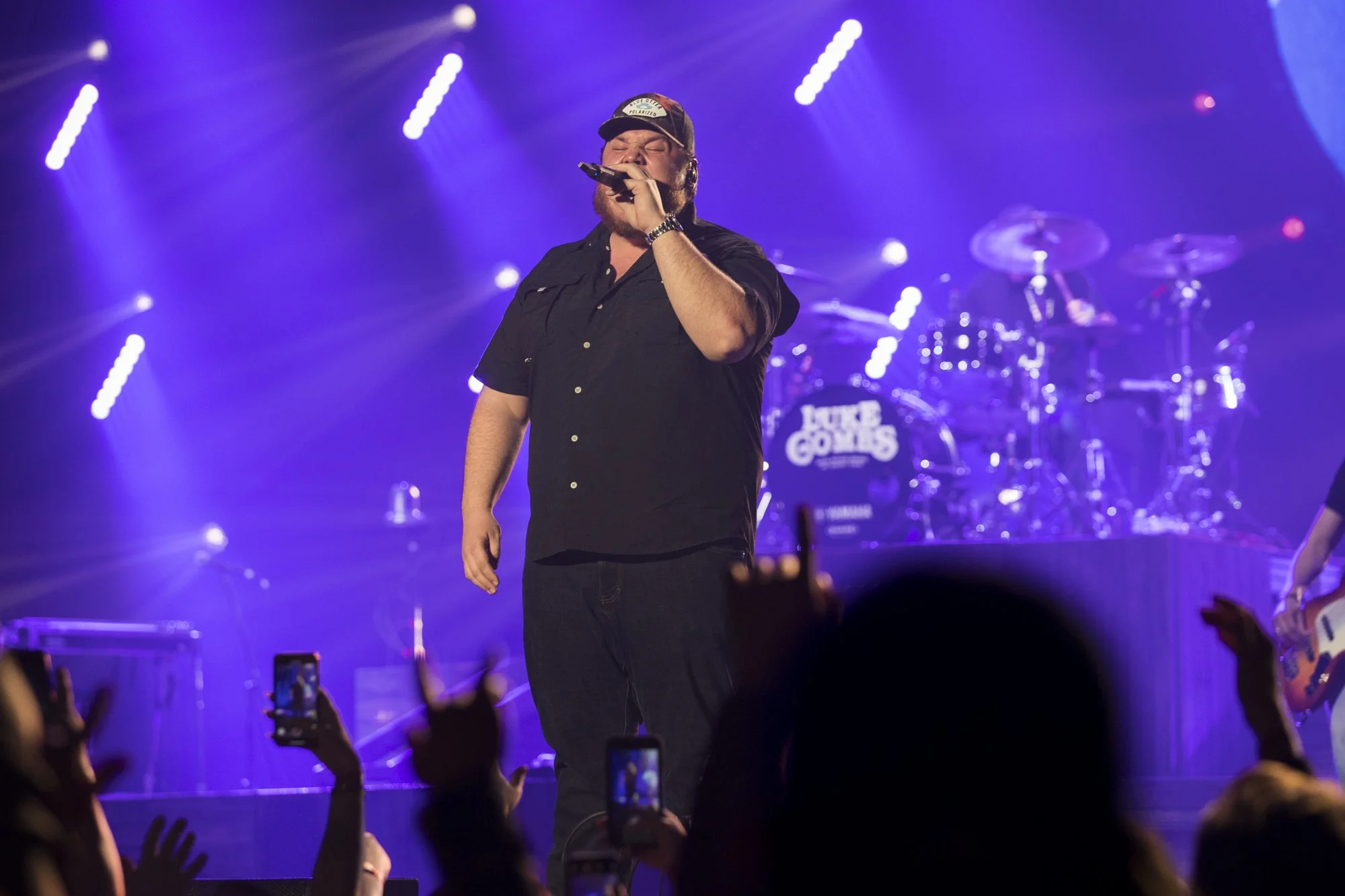 1010119807 MA_WTG_LukeCombs-6.jpg