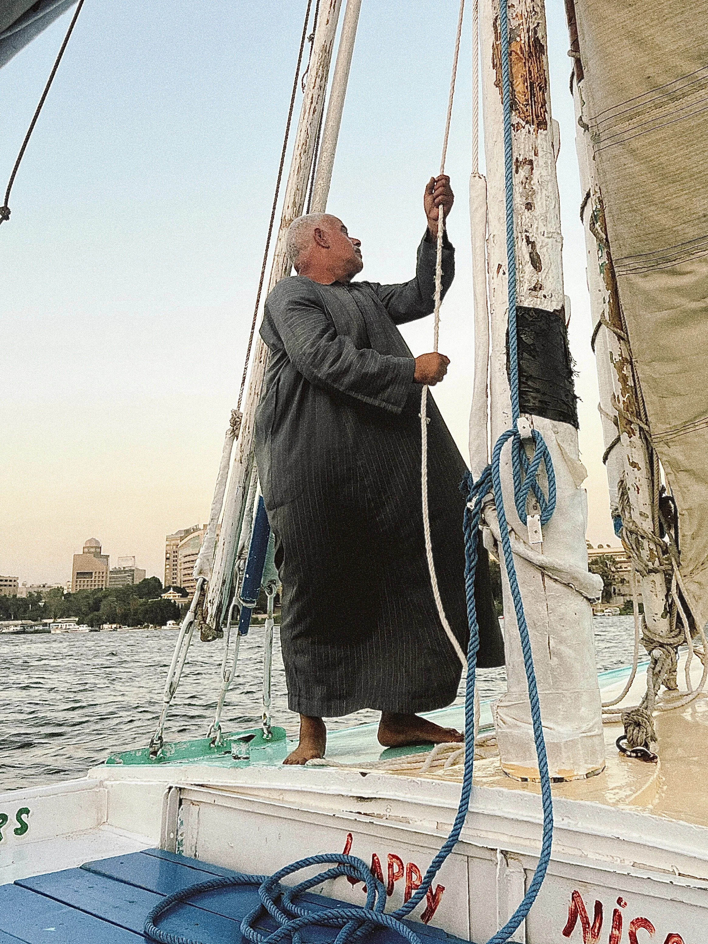 Tsawwar… Mustafa Tawfik