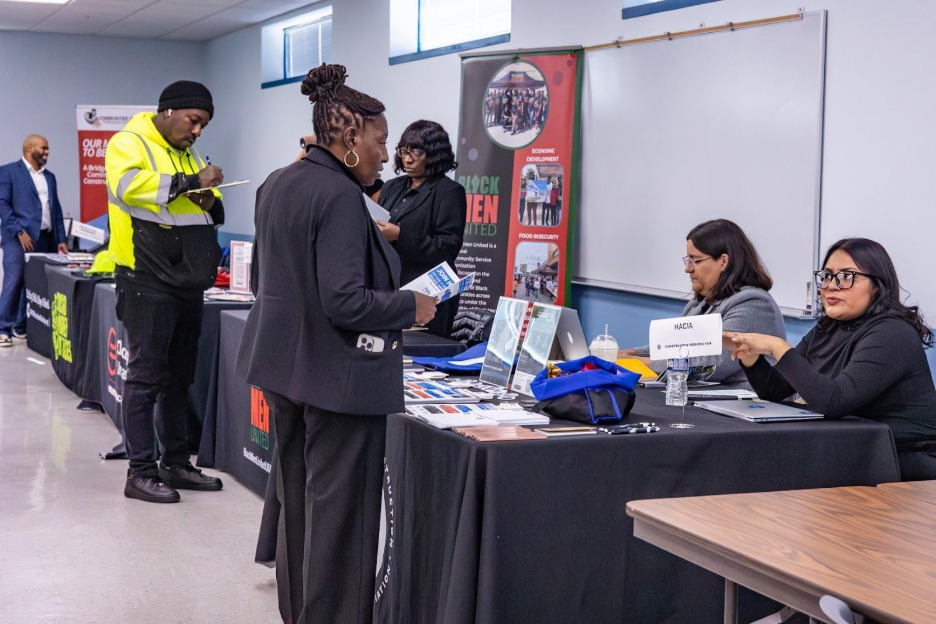  A Chicago Minority Supplier Development Council representative shares information about its mission and services. &nbsp; 