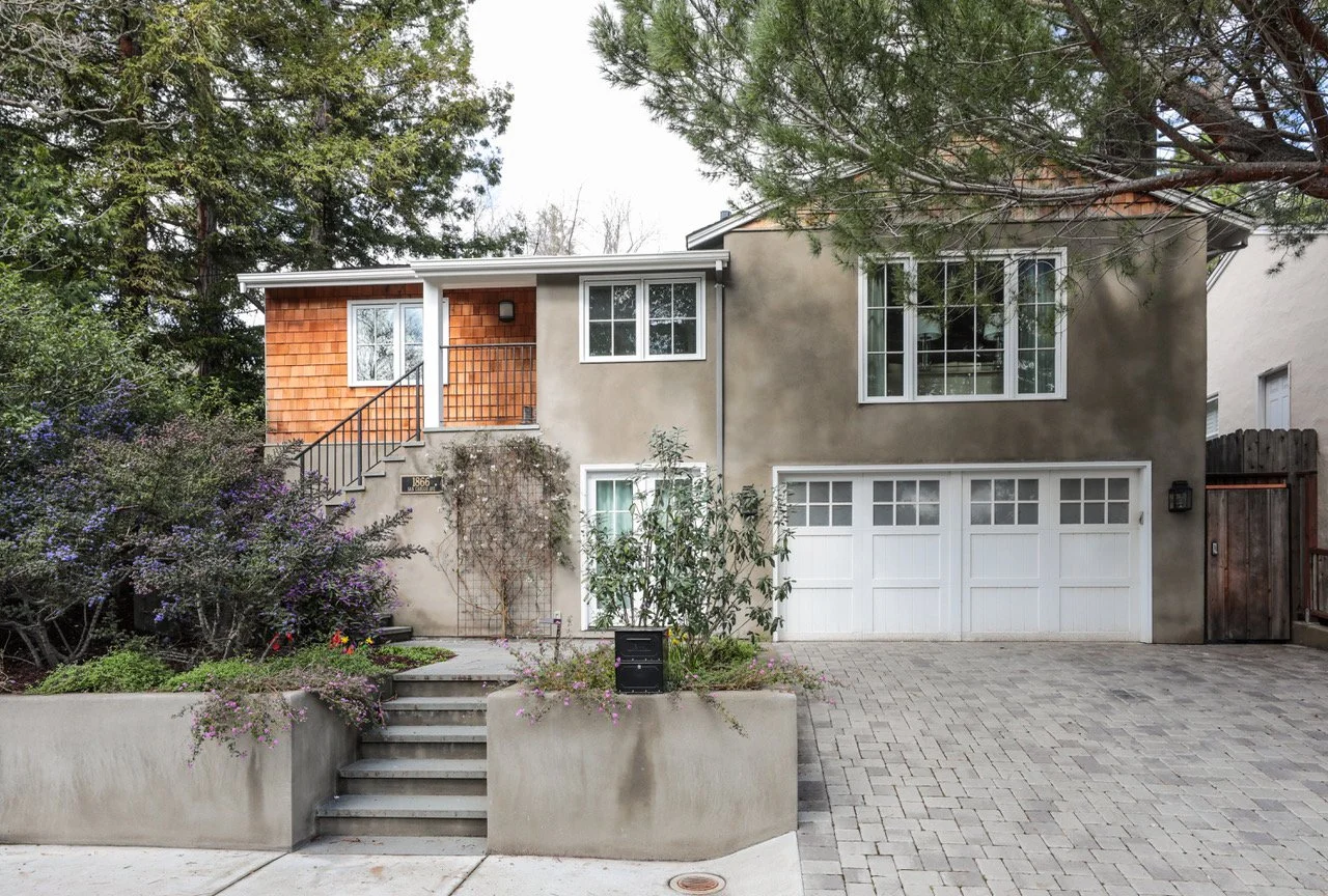 1866 San Carlos Avenue