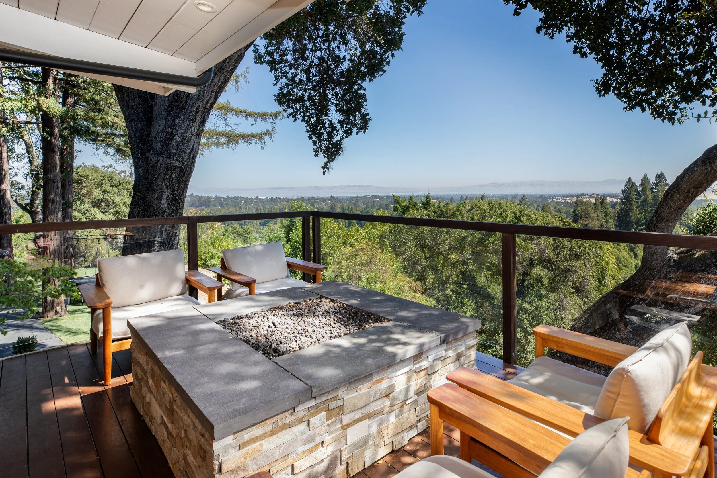 15-15 Oakhill_Matt Anello-0489-Edit-MLS.jpg