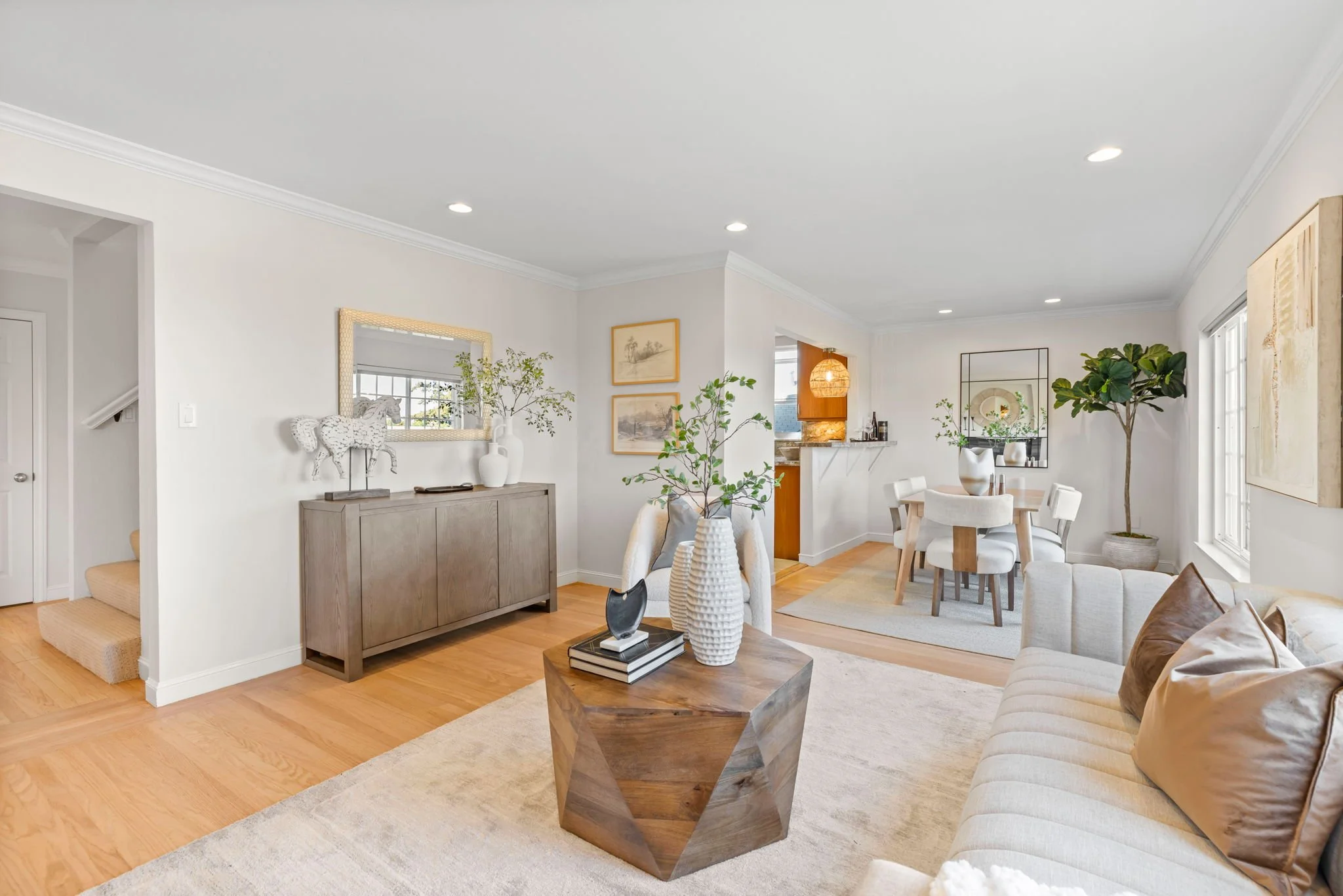 8-web-or-mls-So Gold Photo-8.jpg