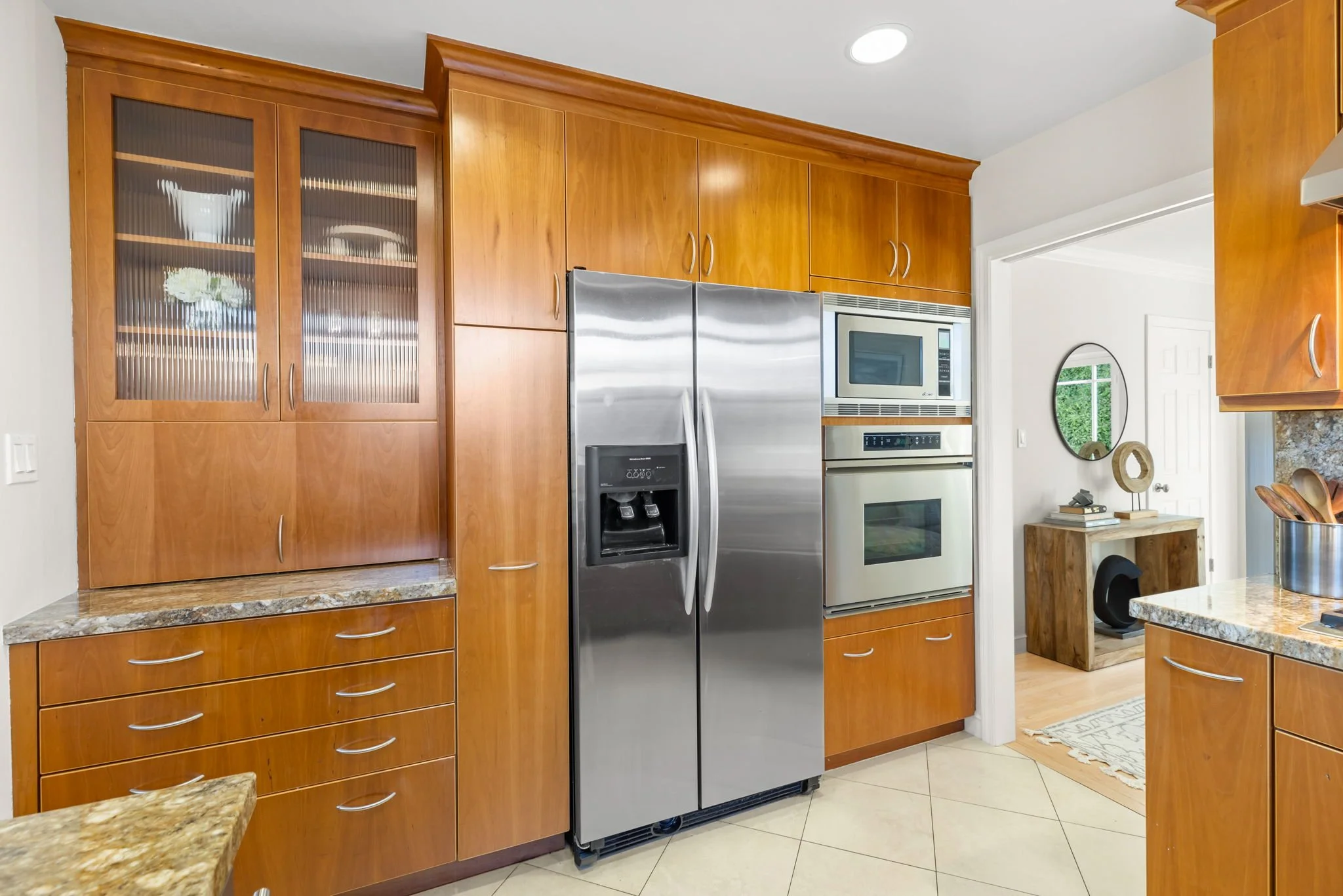 13-web-or-mls-So Gold Photo-13.jpg