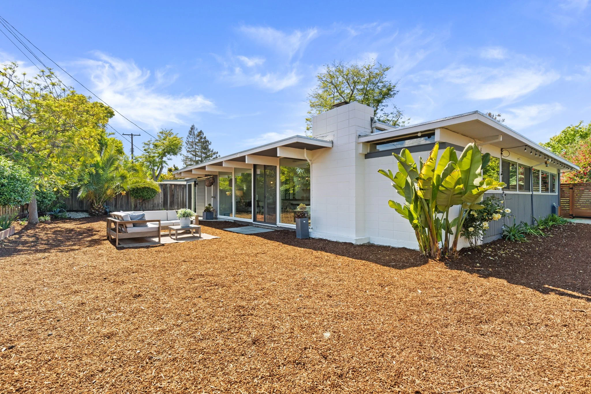 27-web-or-mls-So Gold Photo-27.jpg