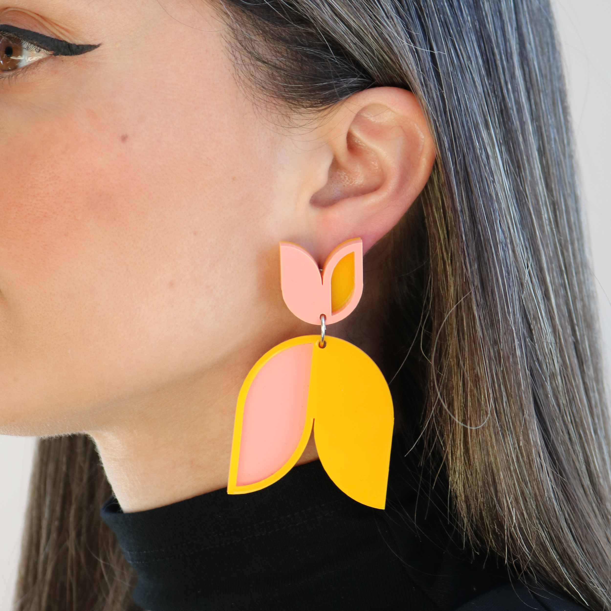 MellowYellow_Tulip_Model.png