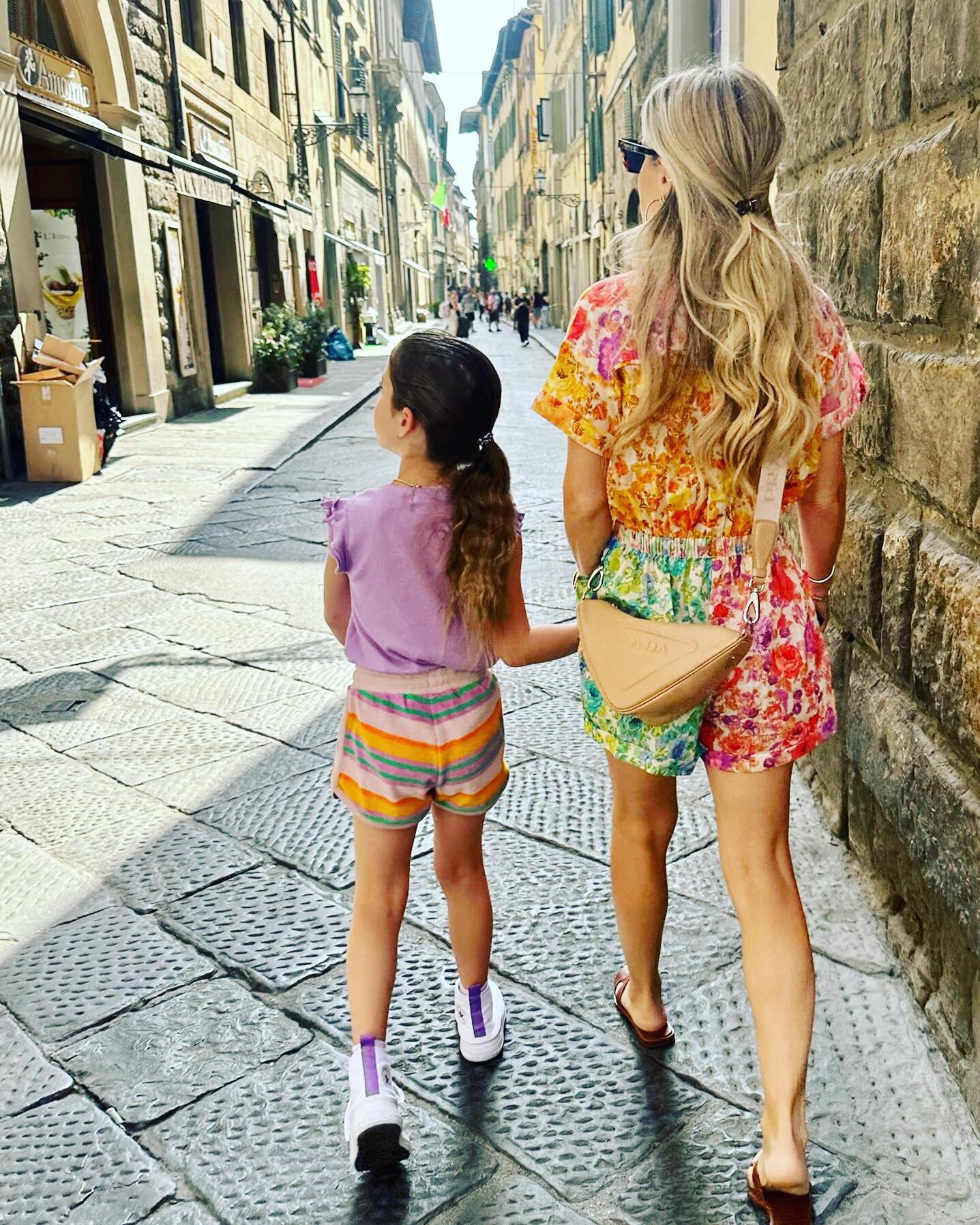 A journey to remember 🇮🇹 
.
.
.
#italy #florence #italywithkids #luxurytravel #florenceitaly #travel #travelphotography #instagood #instaphoto #summertravel #vacation #astravelpro #astravelprofavorites