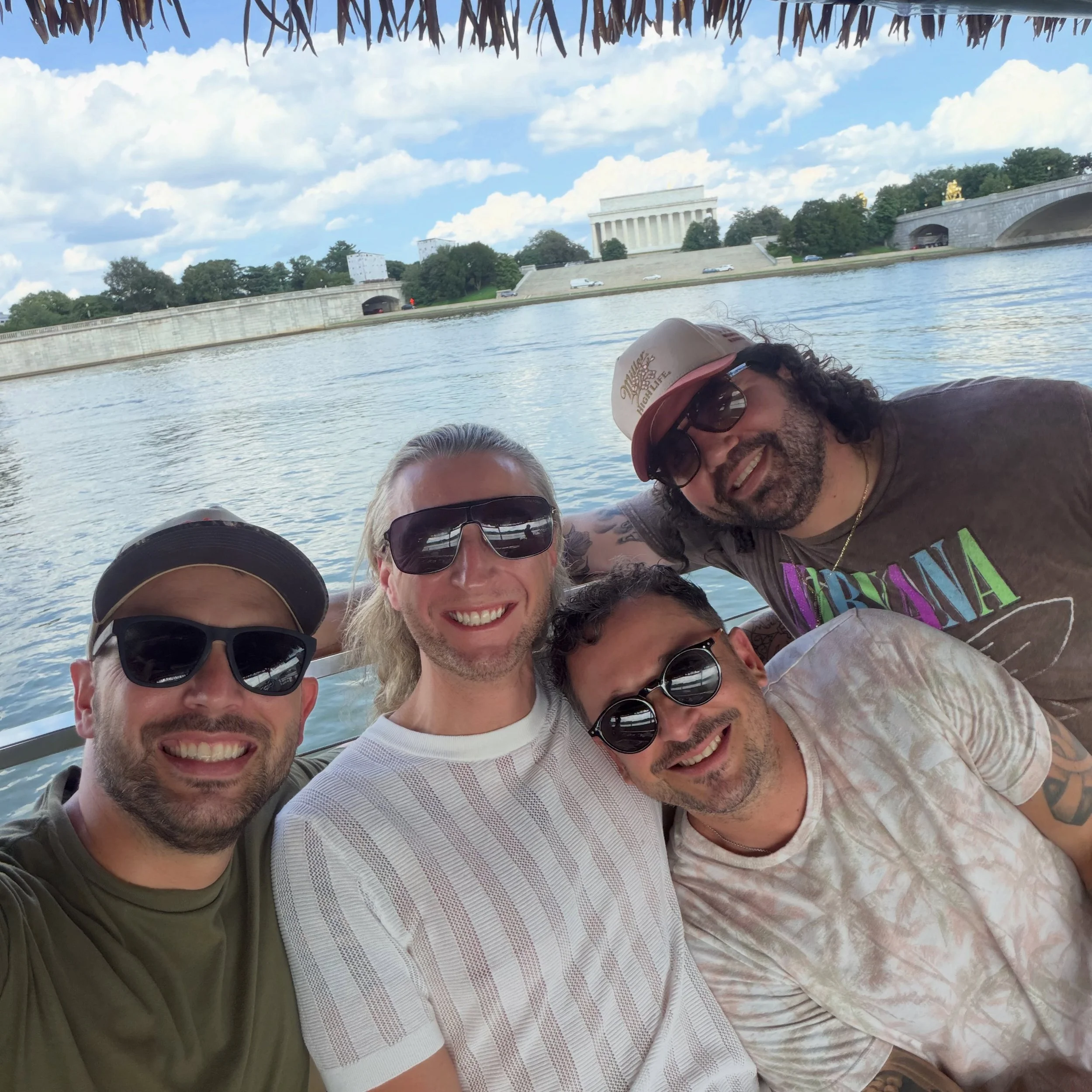 Monday Funday with @titosvodka 🛥️