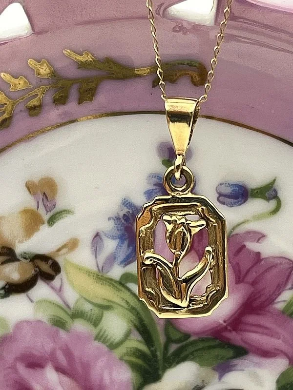 Masterpiece Tulip Floral  Pendant Charm 14K Yellow Gold