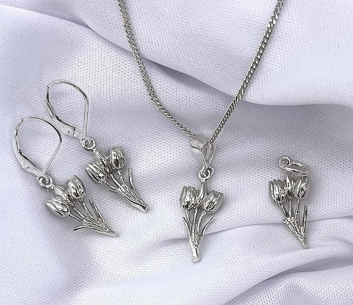 Tulip bouguet collection ss.jpg