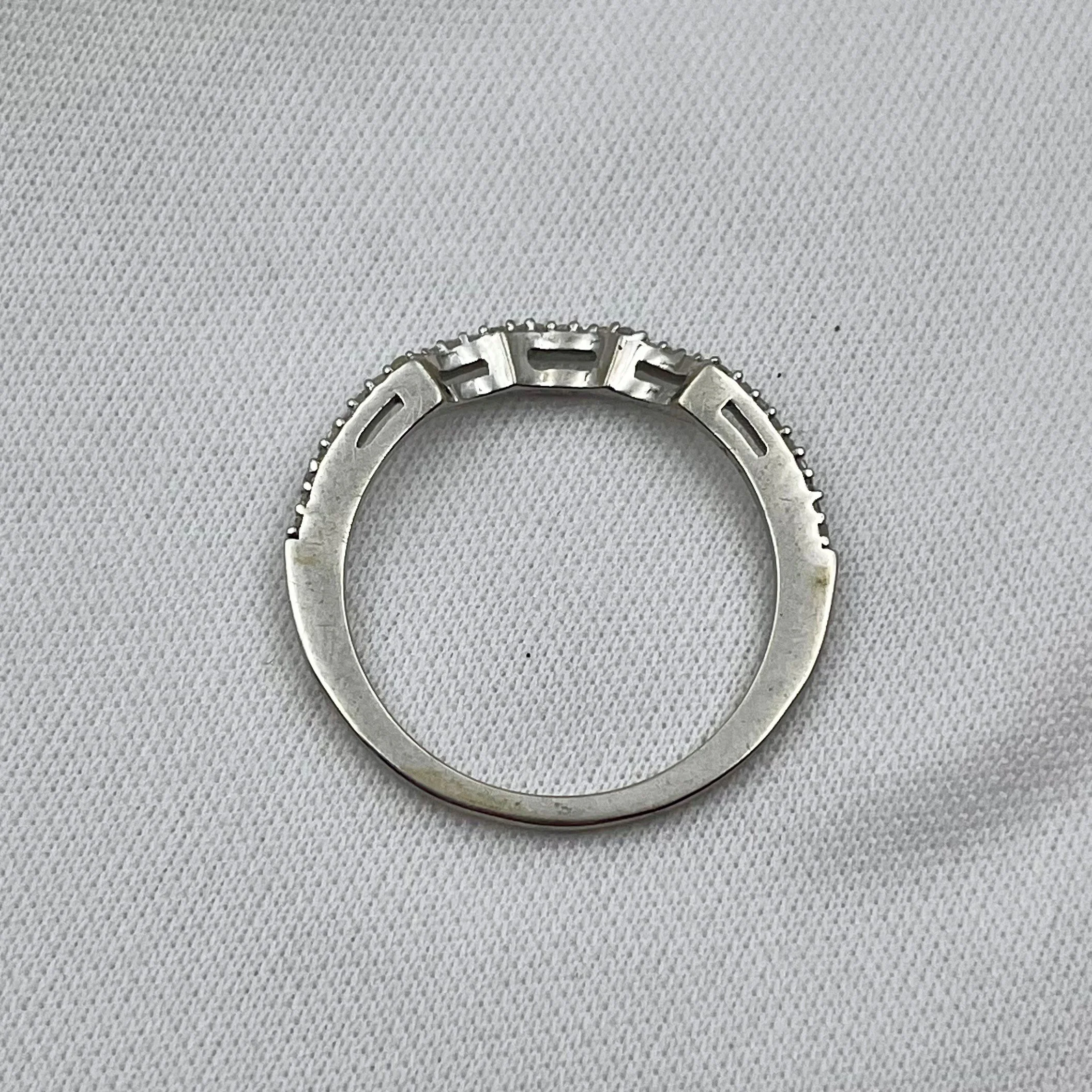 AAD0003B6.jpg
