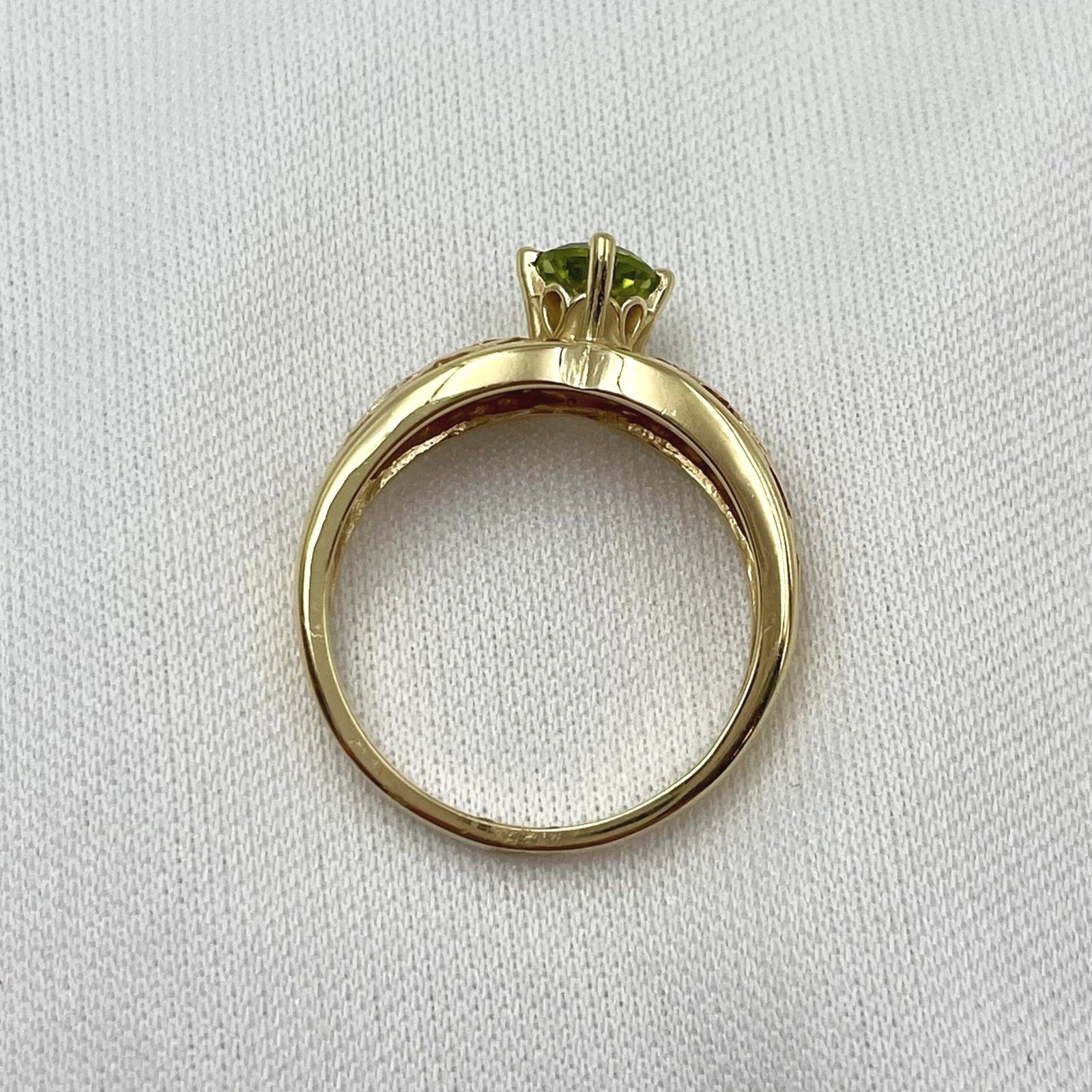 Peridot Filigree Solitaire 14k Yellow Gold Ladies Fashion Ring top down gallery view