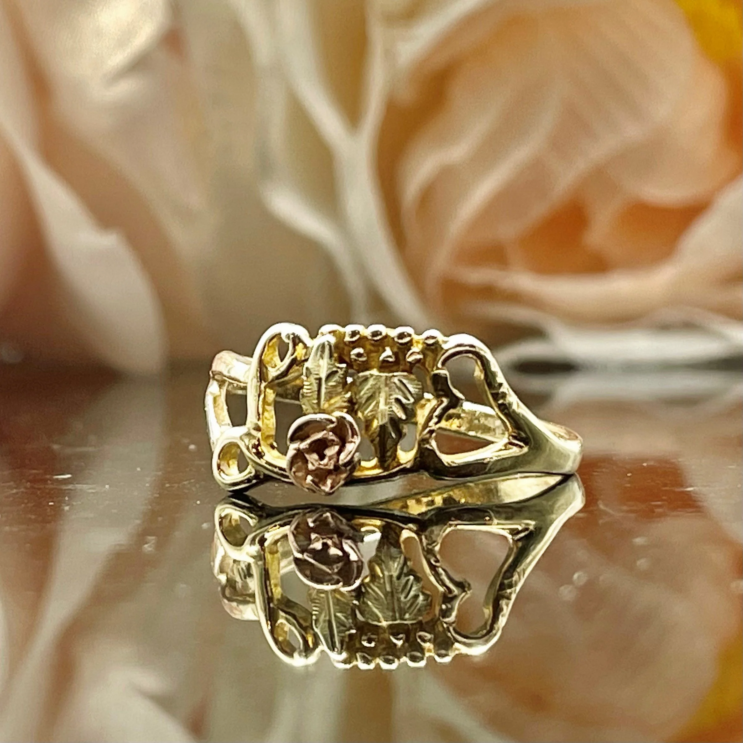 10k Black Hills Gold "Love" Ring