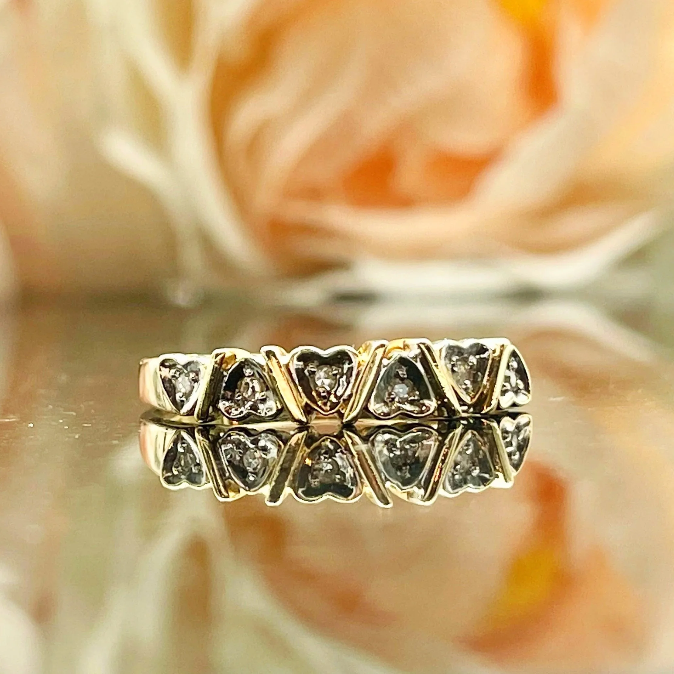 10k Yellow Gold Ladies Heart Diamond Band