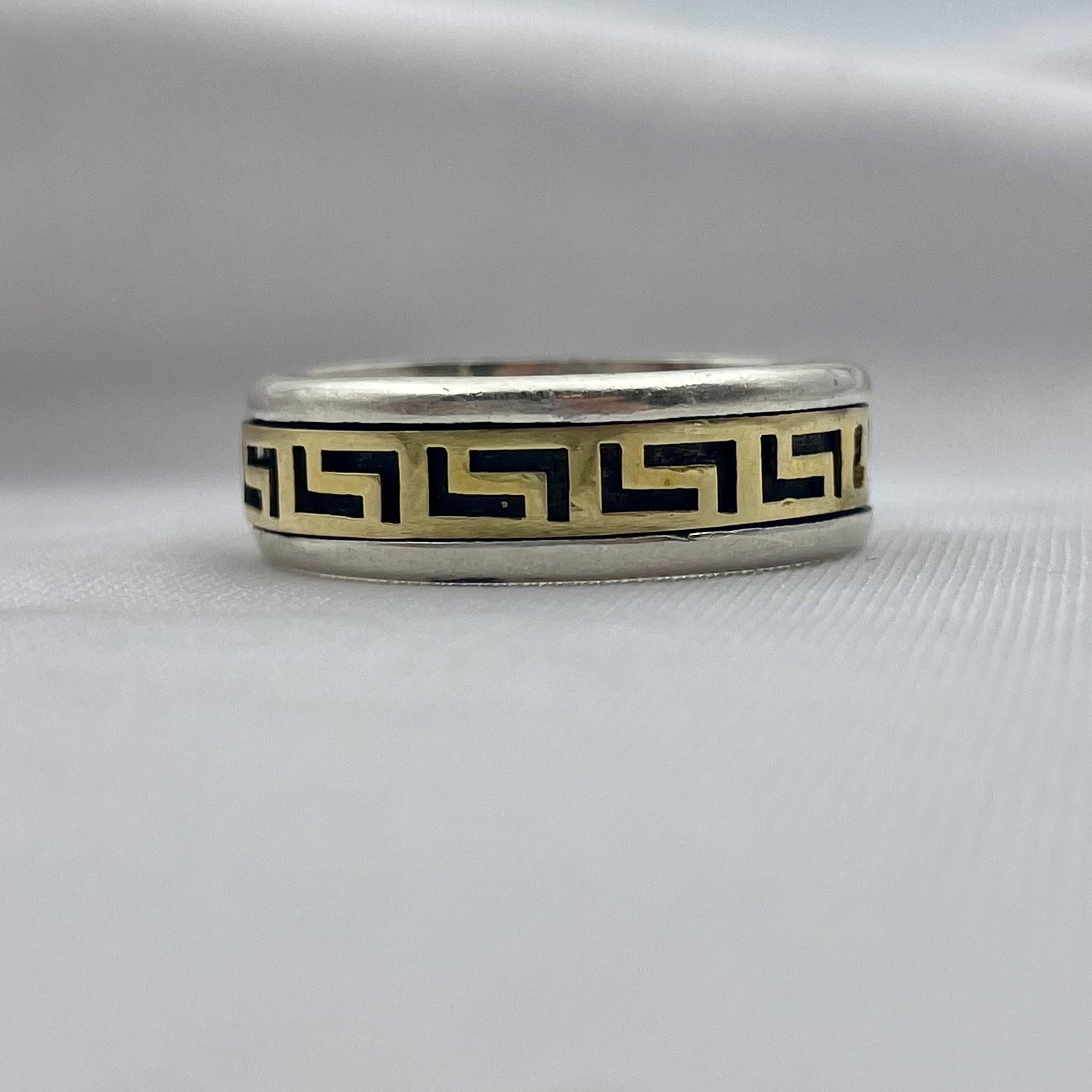 SGJ0070B2.jpg