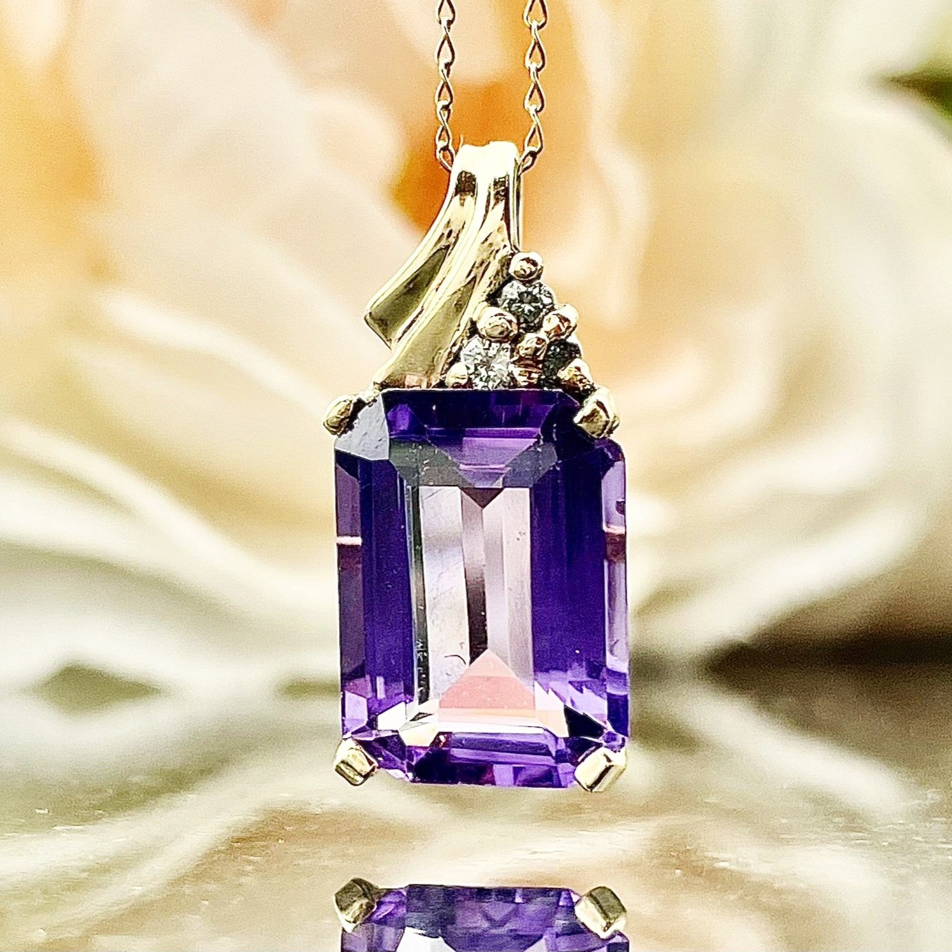 14k Yellow Gold Pendant 14x10mm Emerald Cut Amethyst With Diamond Accents