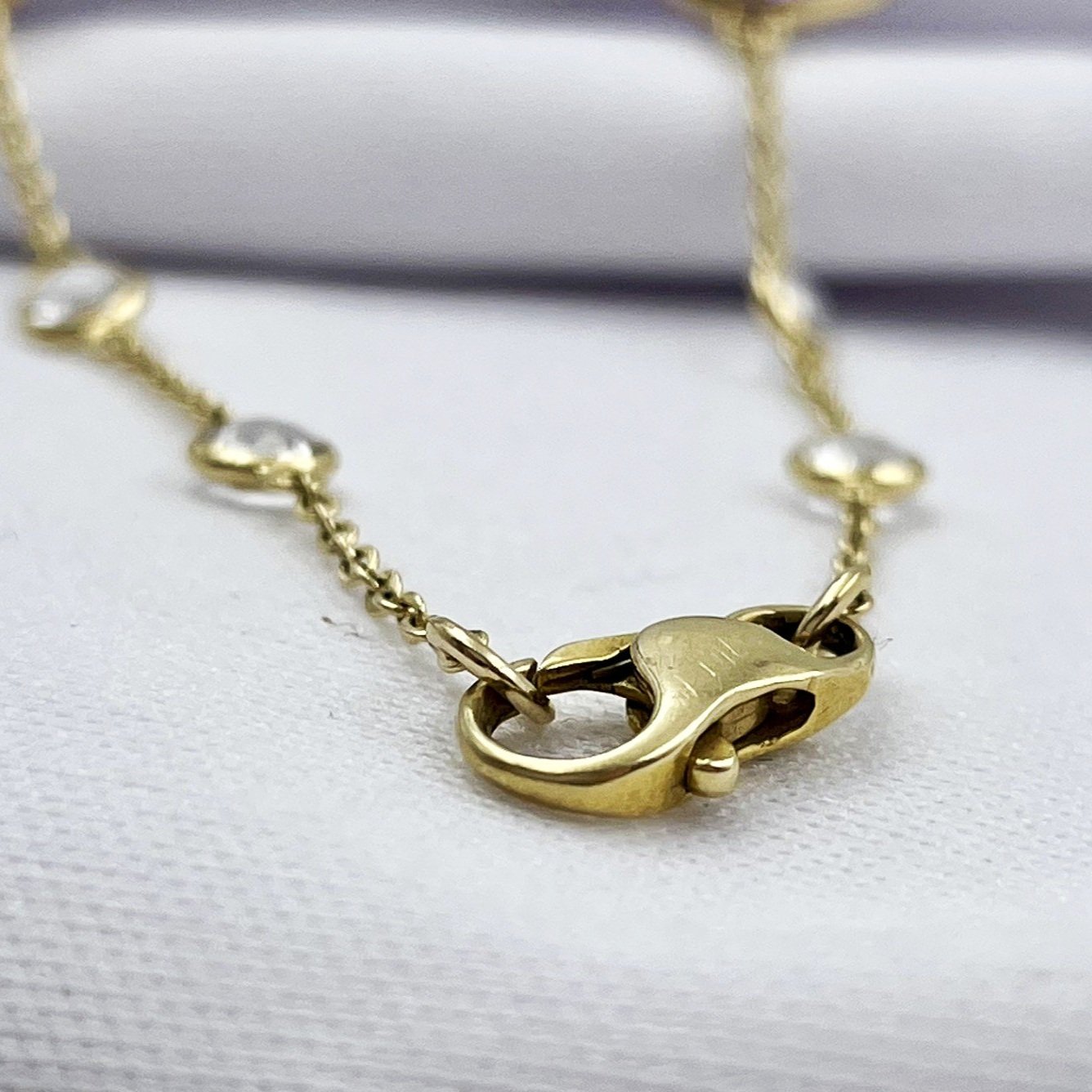 clasp closeup white background 18" Amethyst By The Inch Pendant Chain 14k Yellow Gold