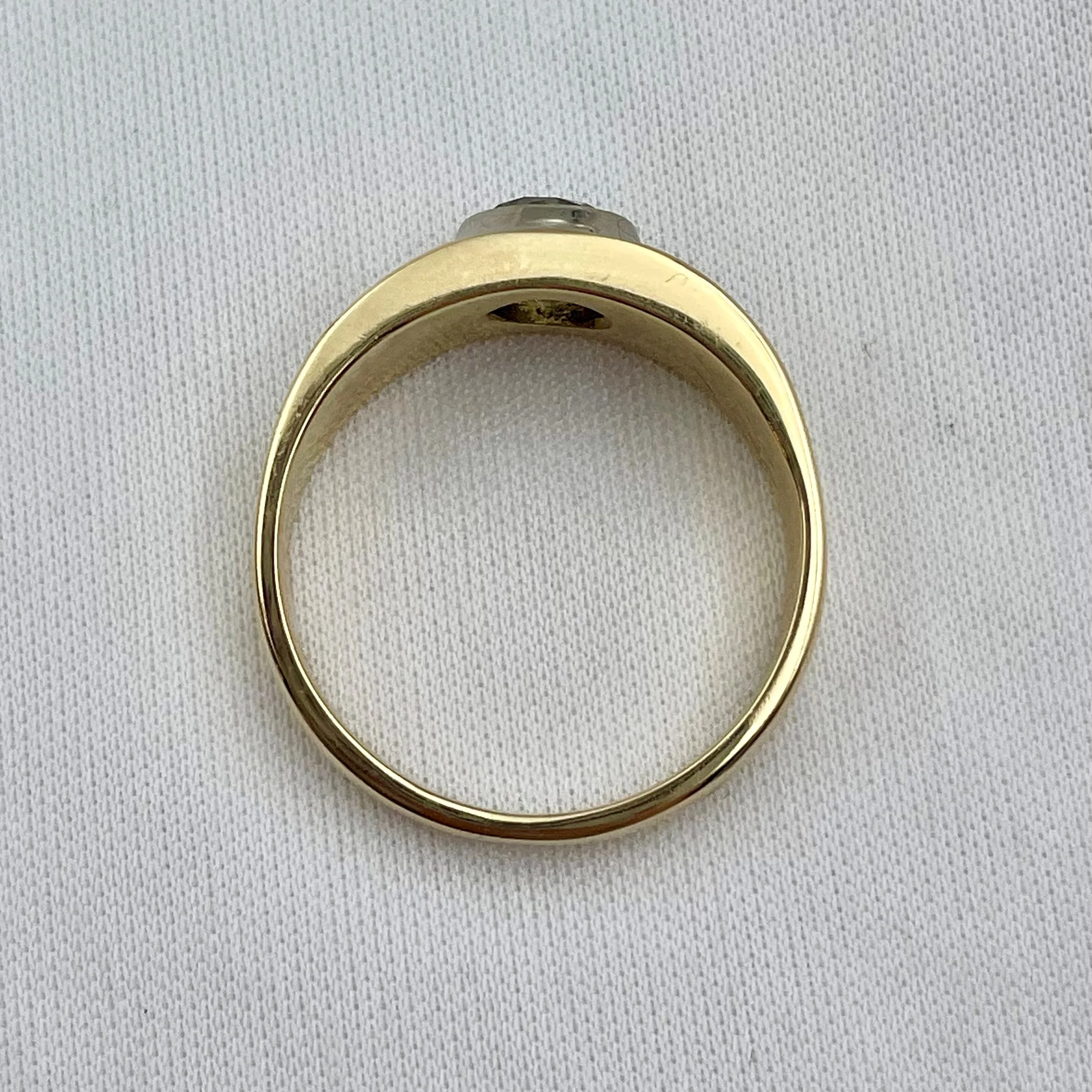 EAF0004B3.jpg