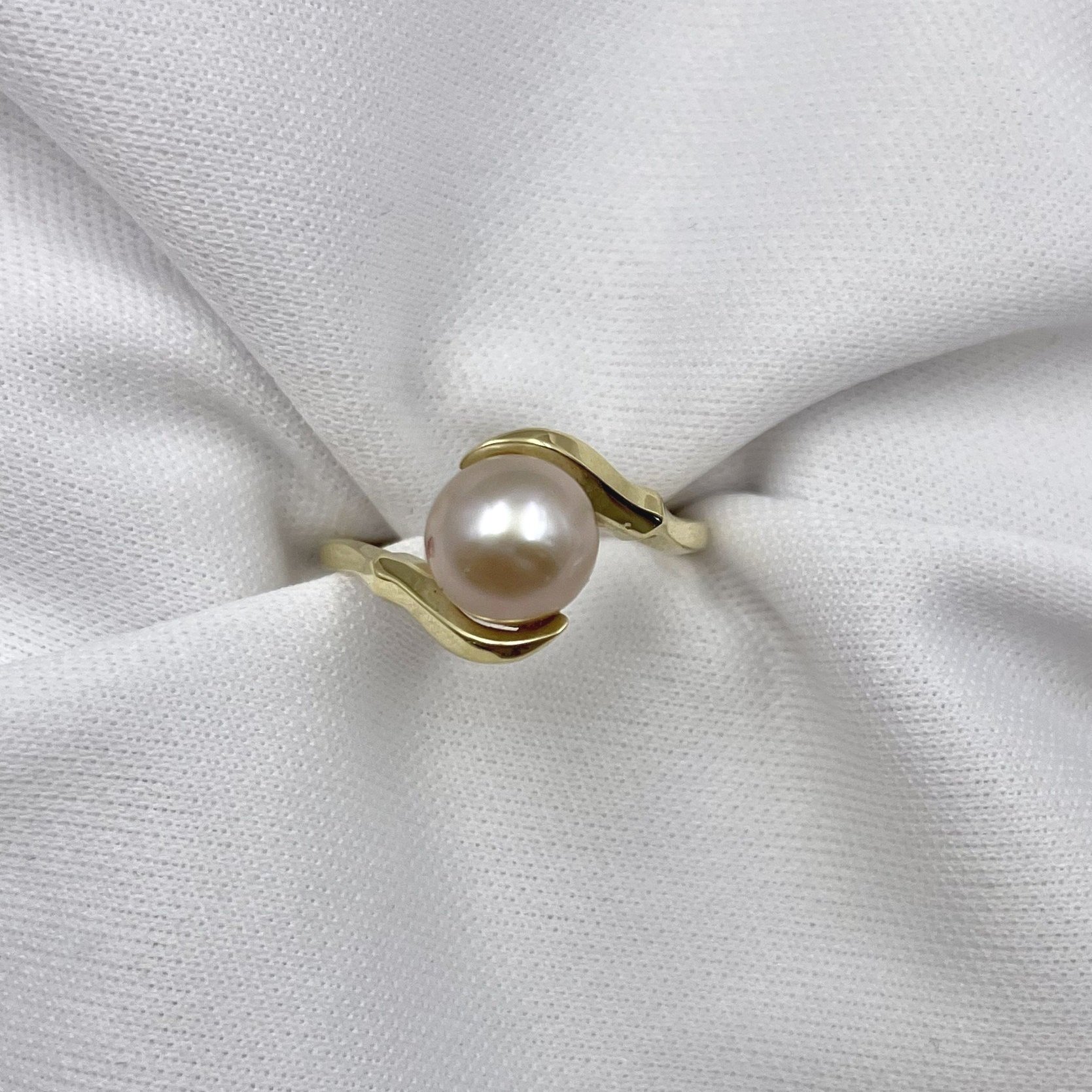14k Yellow Gold Filigree Cutout Ladies Pearl Fashion Ring top down front view in front of white cloth